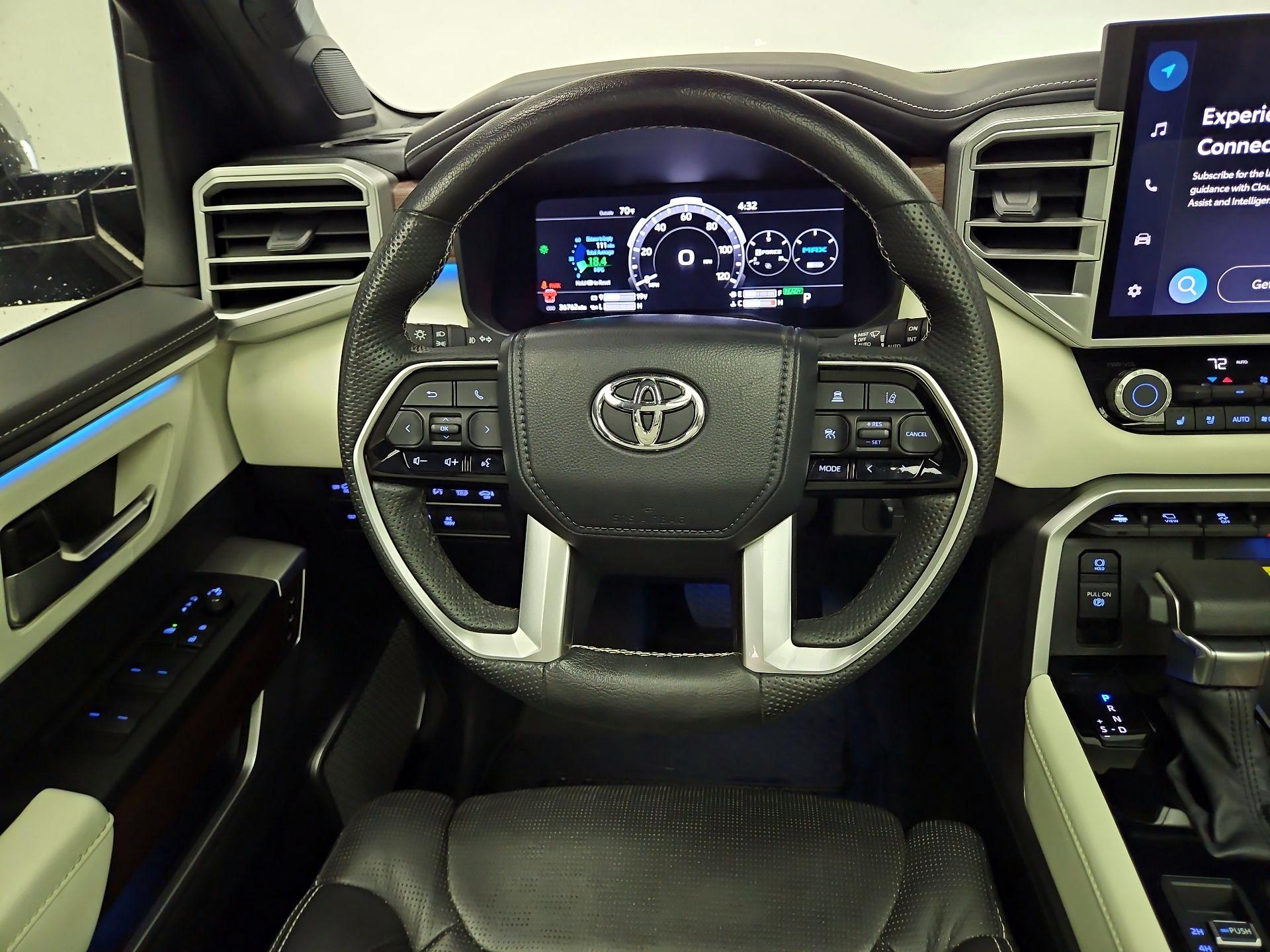 Thumbnail: 2024 Toyota Sequoia - 10