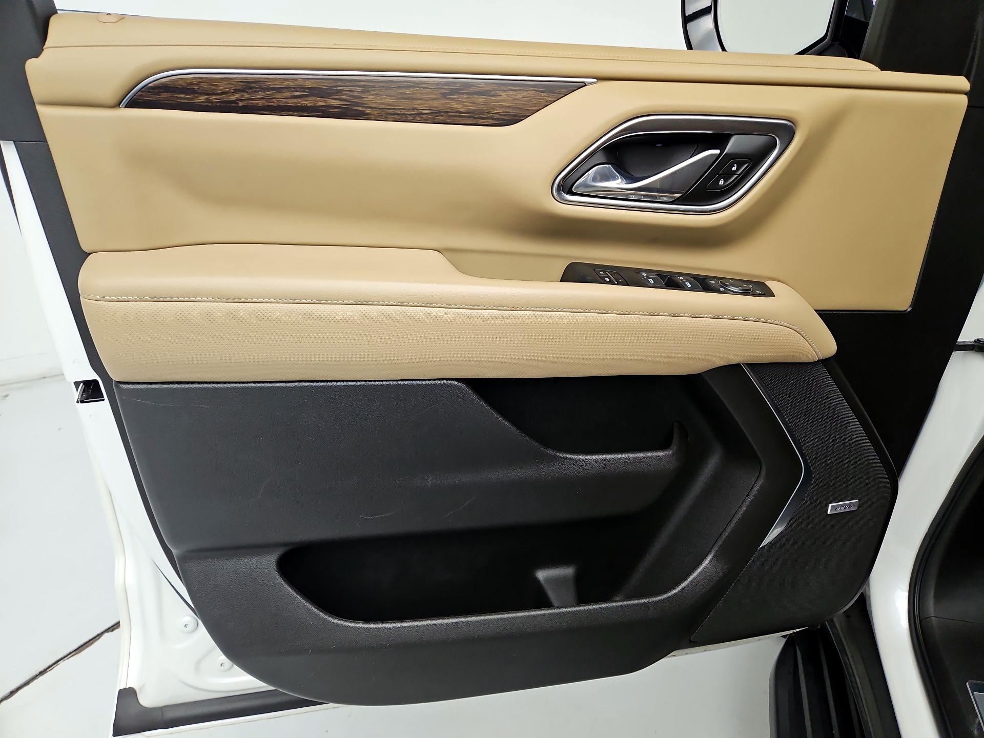 Thumbnail: 2021 Chevrolet Suburban - 12