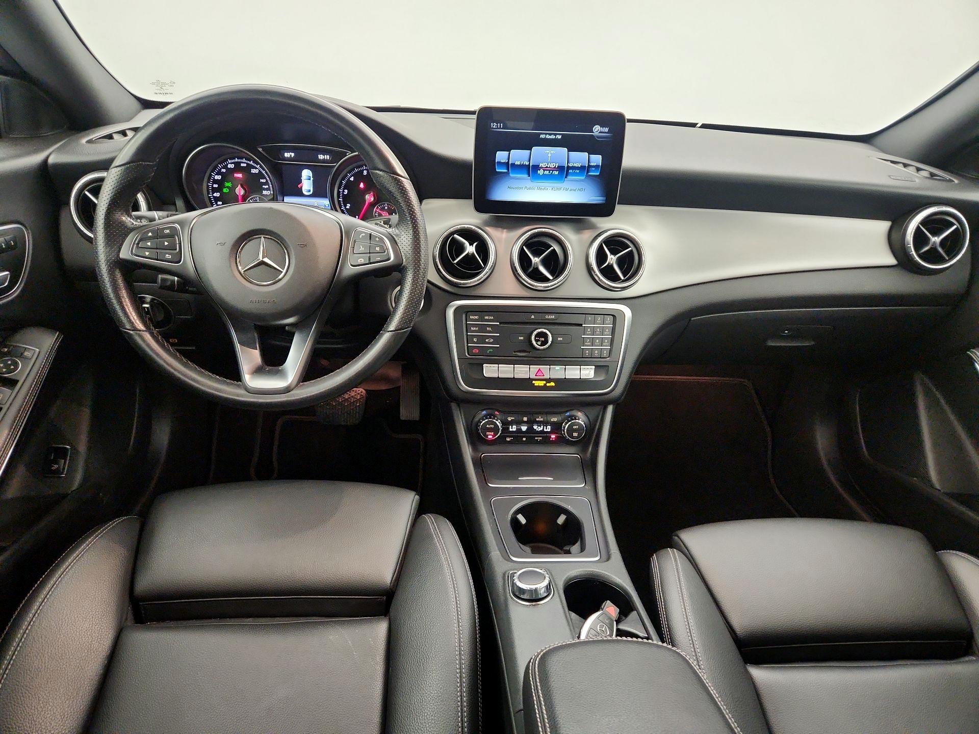 Thumbnail: 2019 Mercedes-Benz CLA - 9