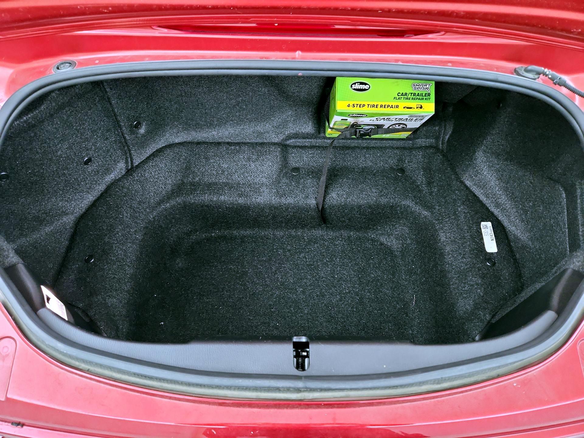 Thumbnail: 2019 Mazda MX-5 Miata - 19