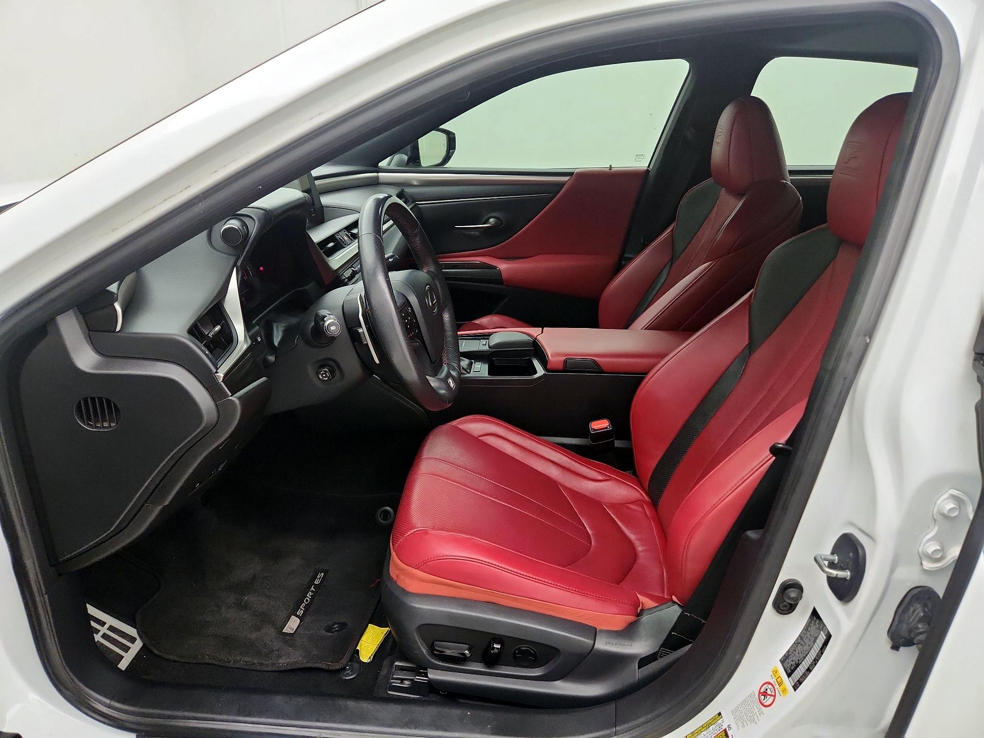 Thumbnail: 2019 Lexus ES - 11