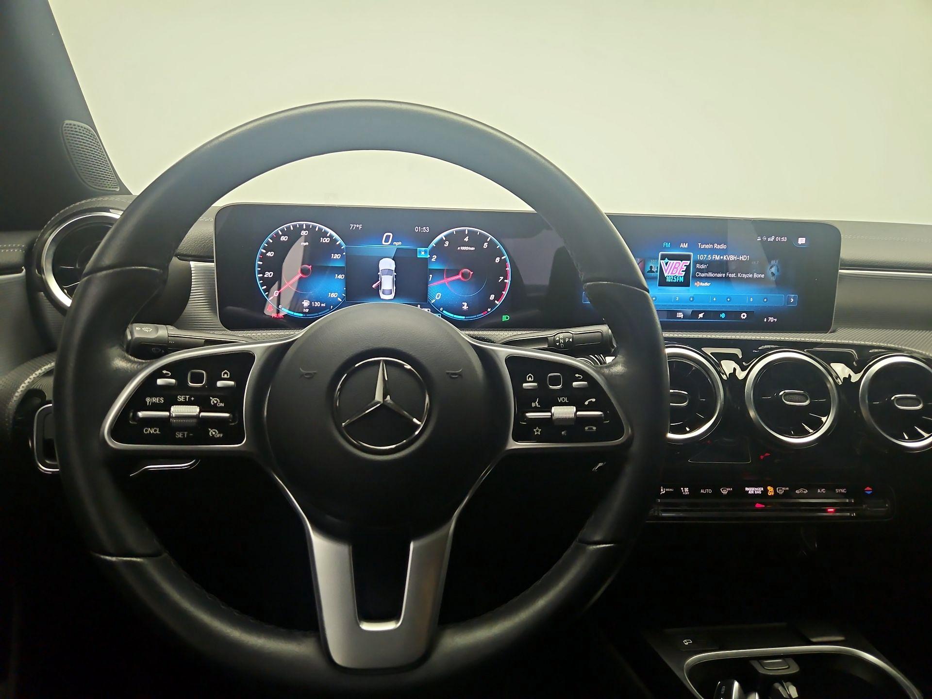 Thumbnail: 2020 Mercedes-Benz CLA - 10
