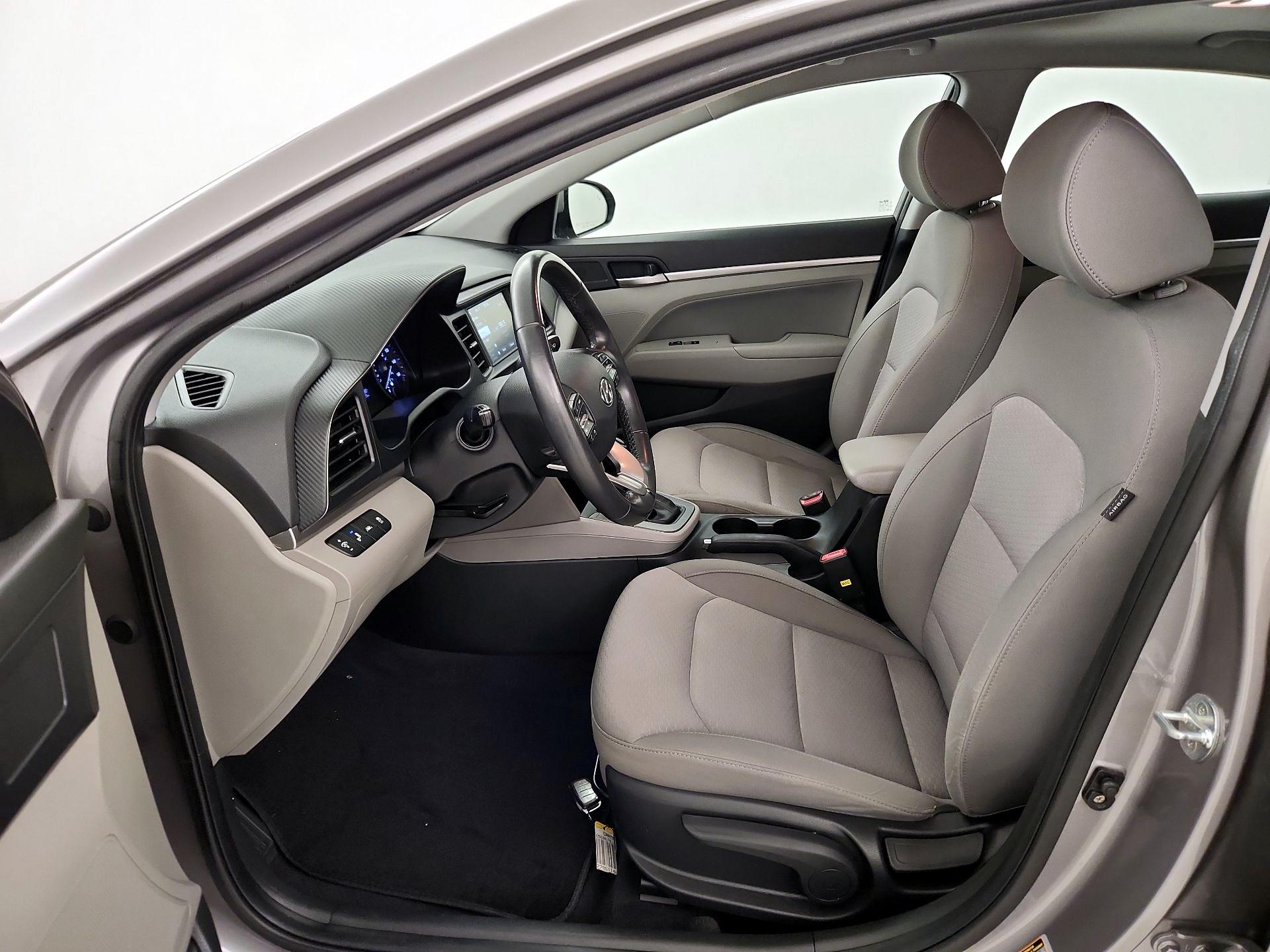 Thumbnail: 2020 Hyundai Elantra - 11