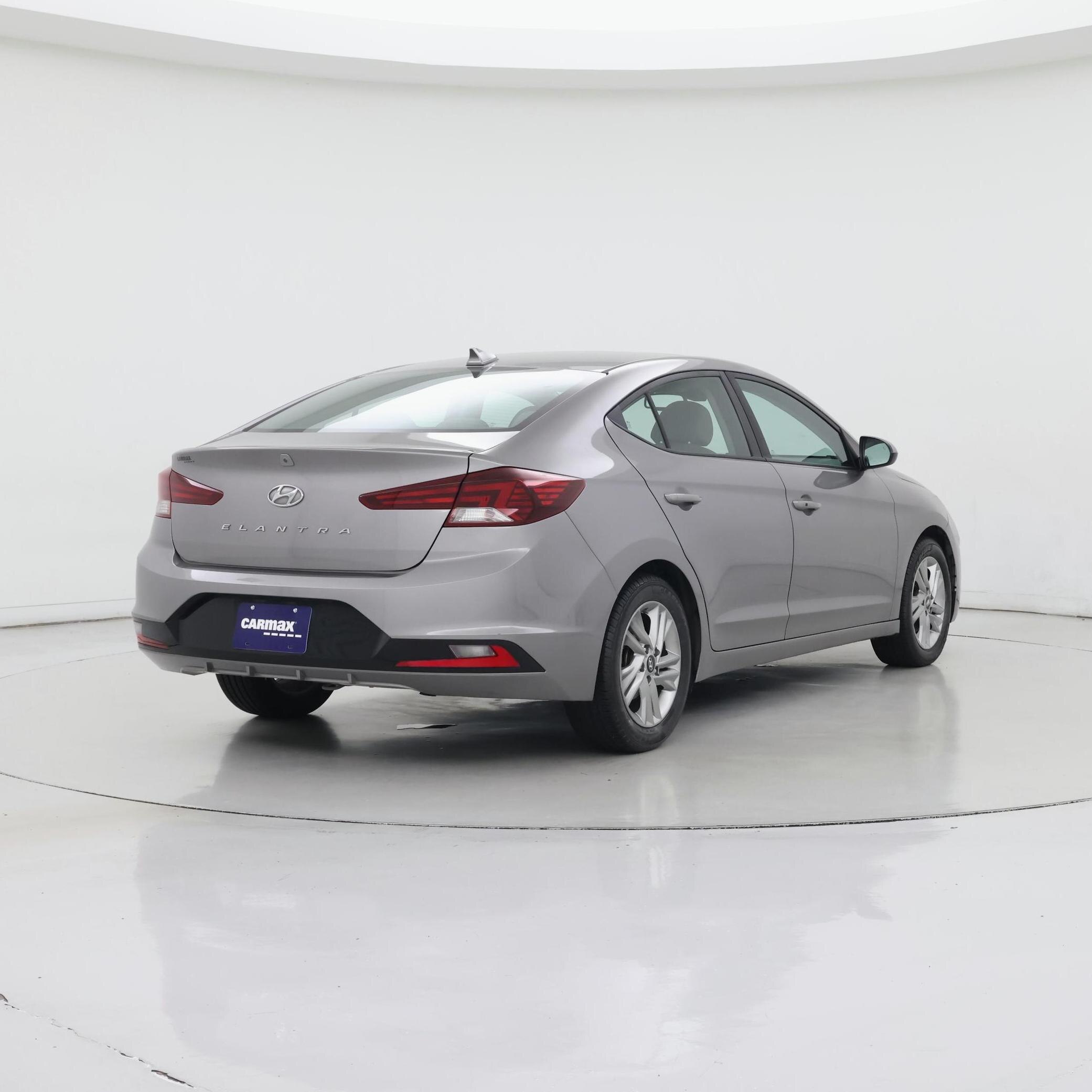 Thumbnail: 2020 Hyundai Elantra - 8