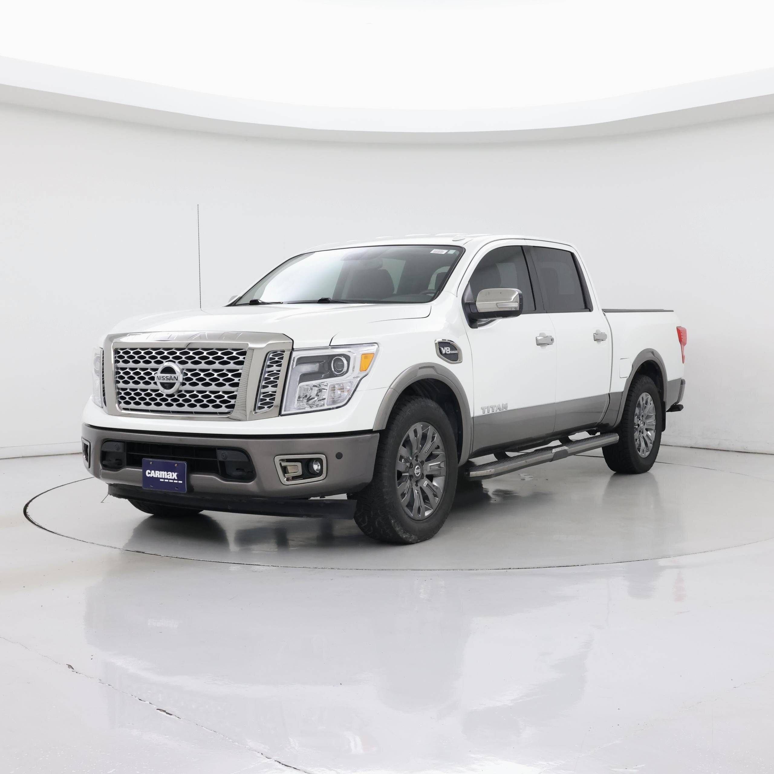 Thumbnail: 2017 Nissan Titan - 4