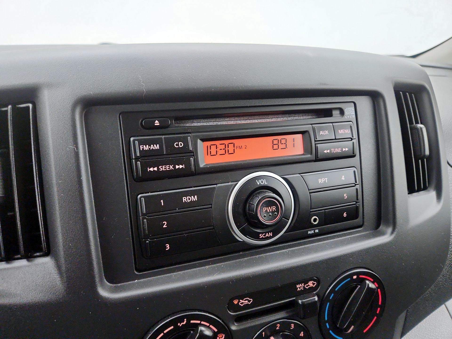 Thumbnail: 2015 Nissan NV200 - 14