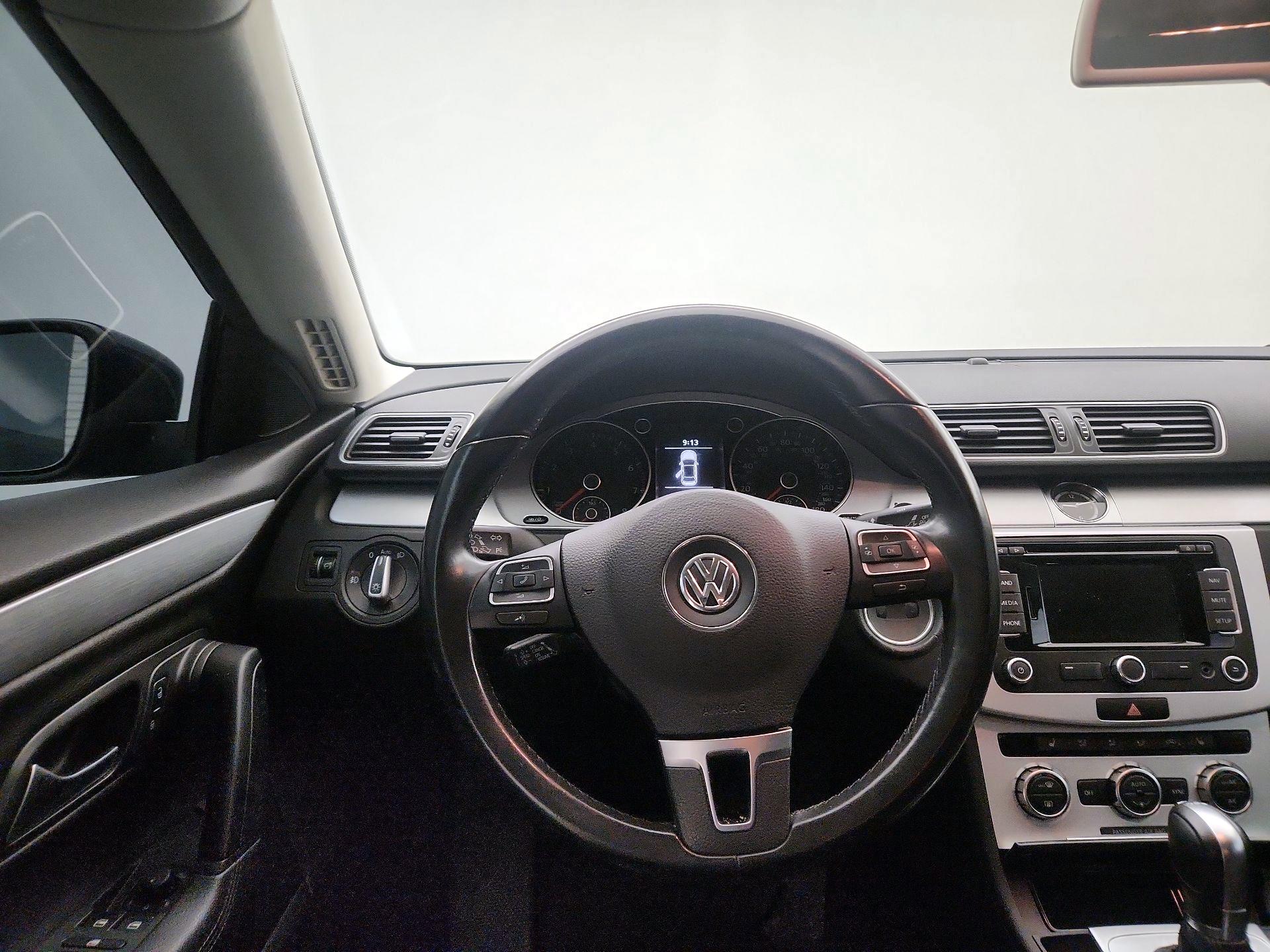 Thumbnail: 2015 Volkswagen CC - 10