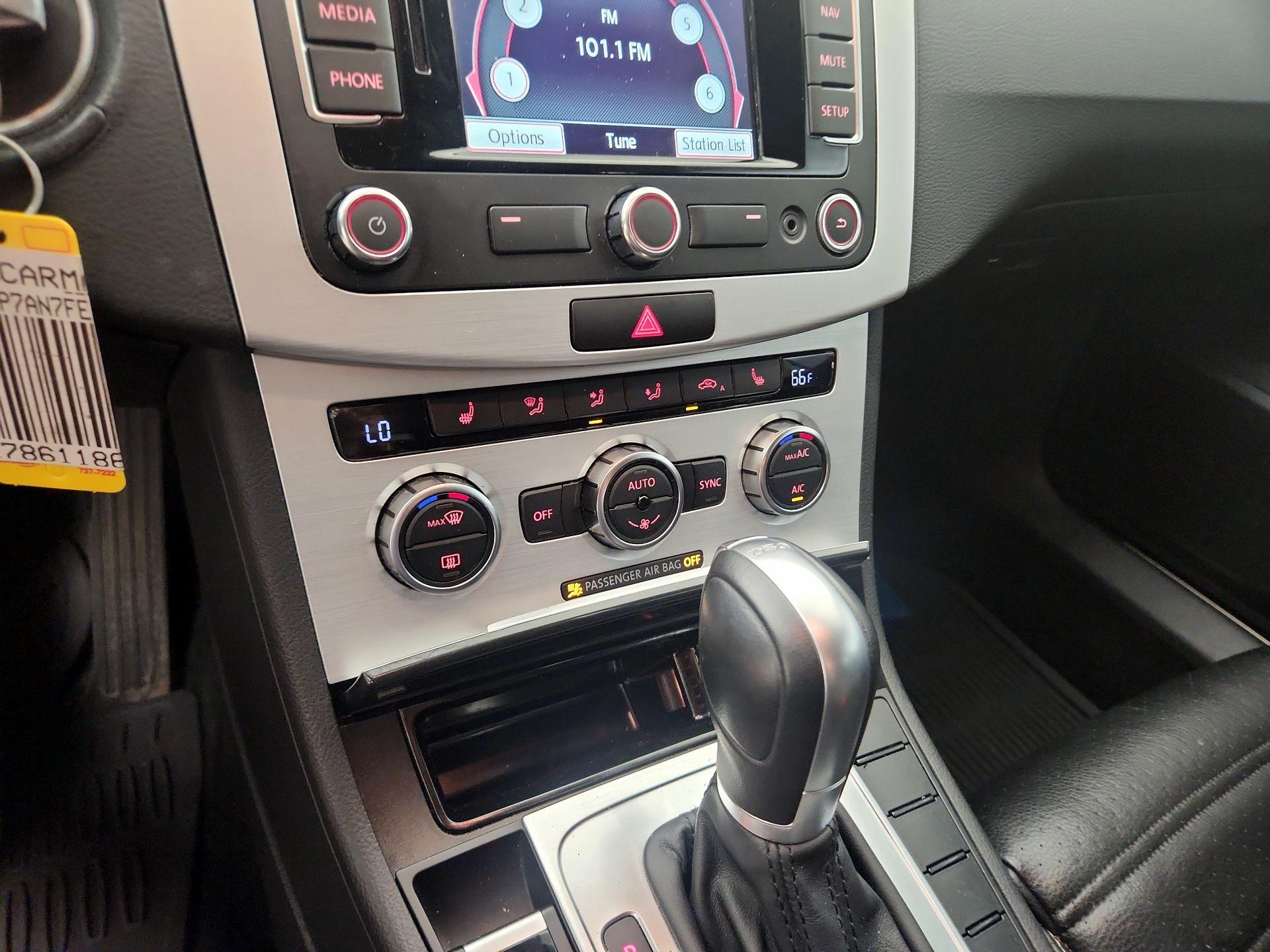 Thumbnail: 2015 Volkswagen CC - 17
