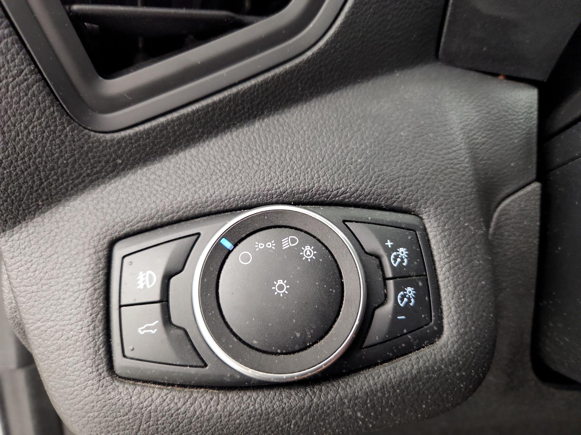 Thumbnail: 2018 Ford Escape - 13