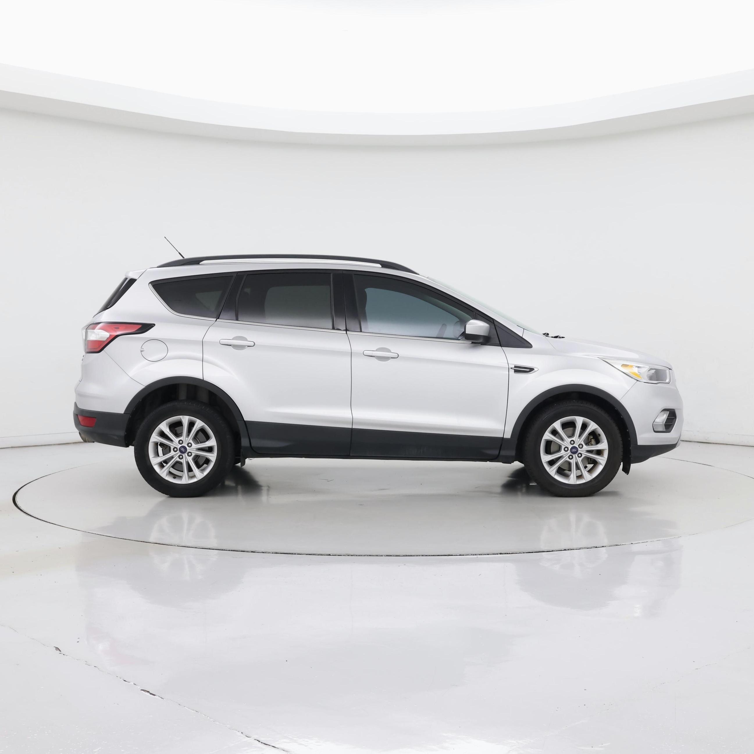 Thumbnail: 2018 Ford Escape - 7