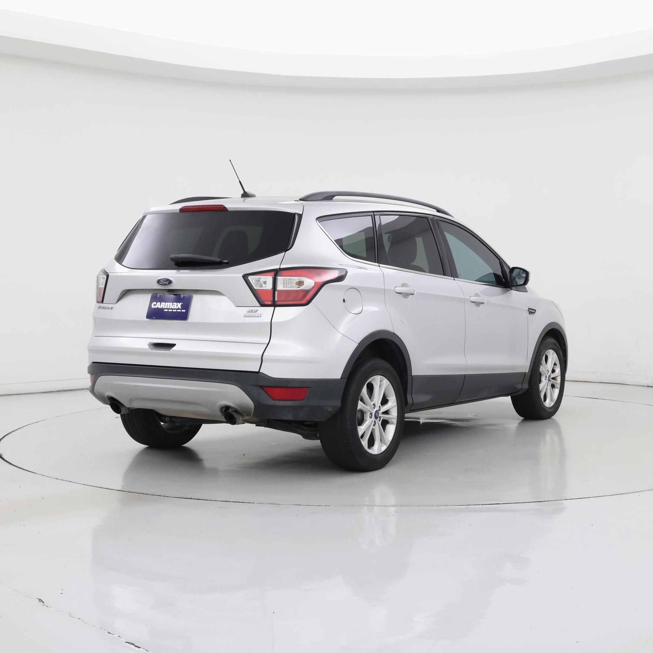 Thumbnail: 2018 Ford Escape - 8