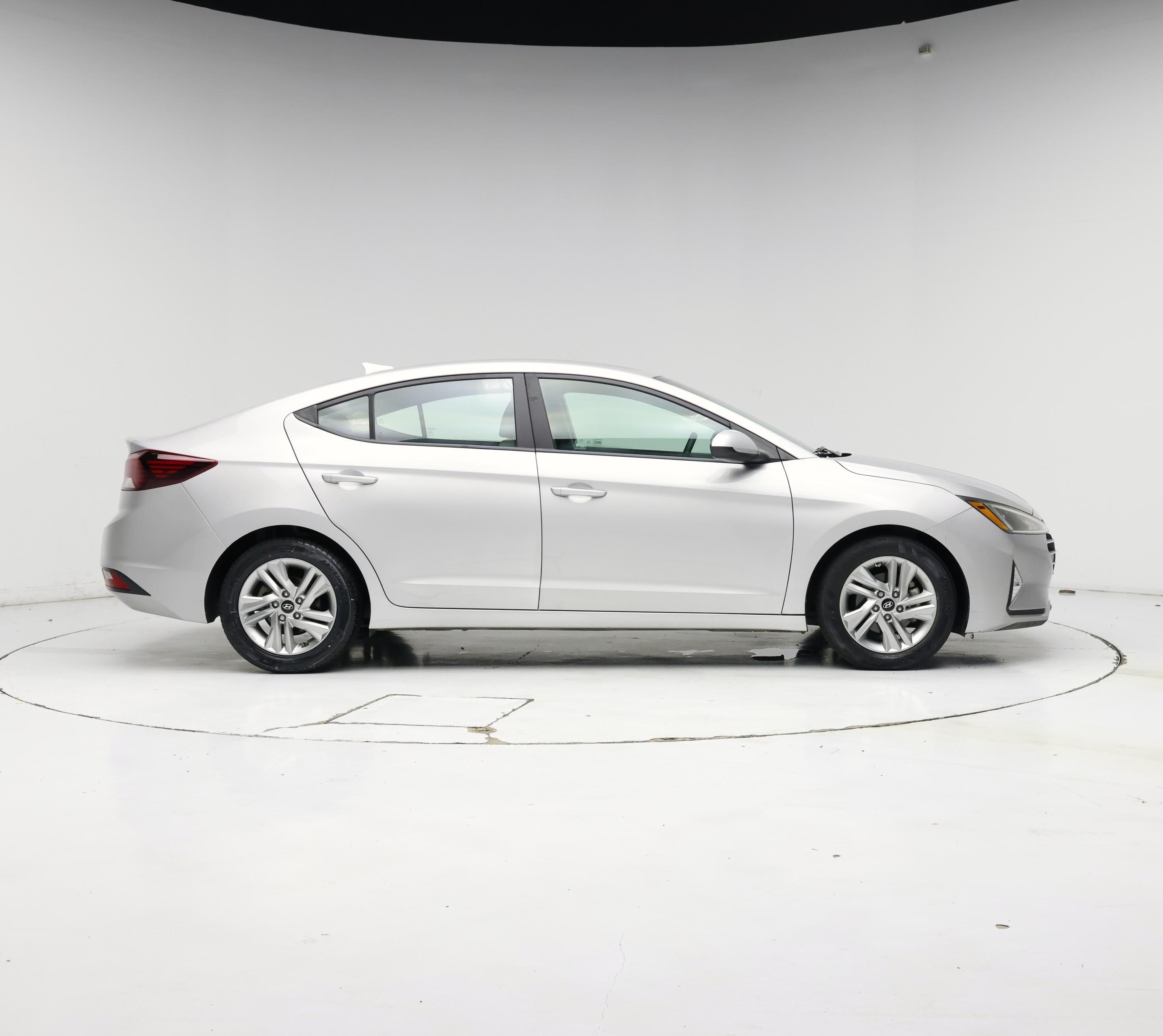 Thumbnail: 2020 Hyundai Elantra - 7