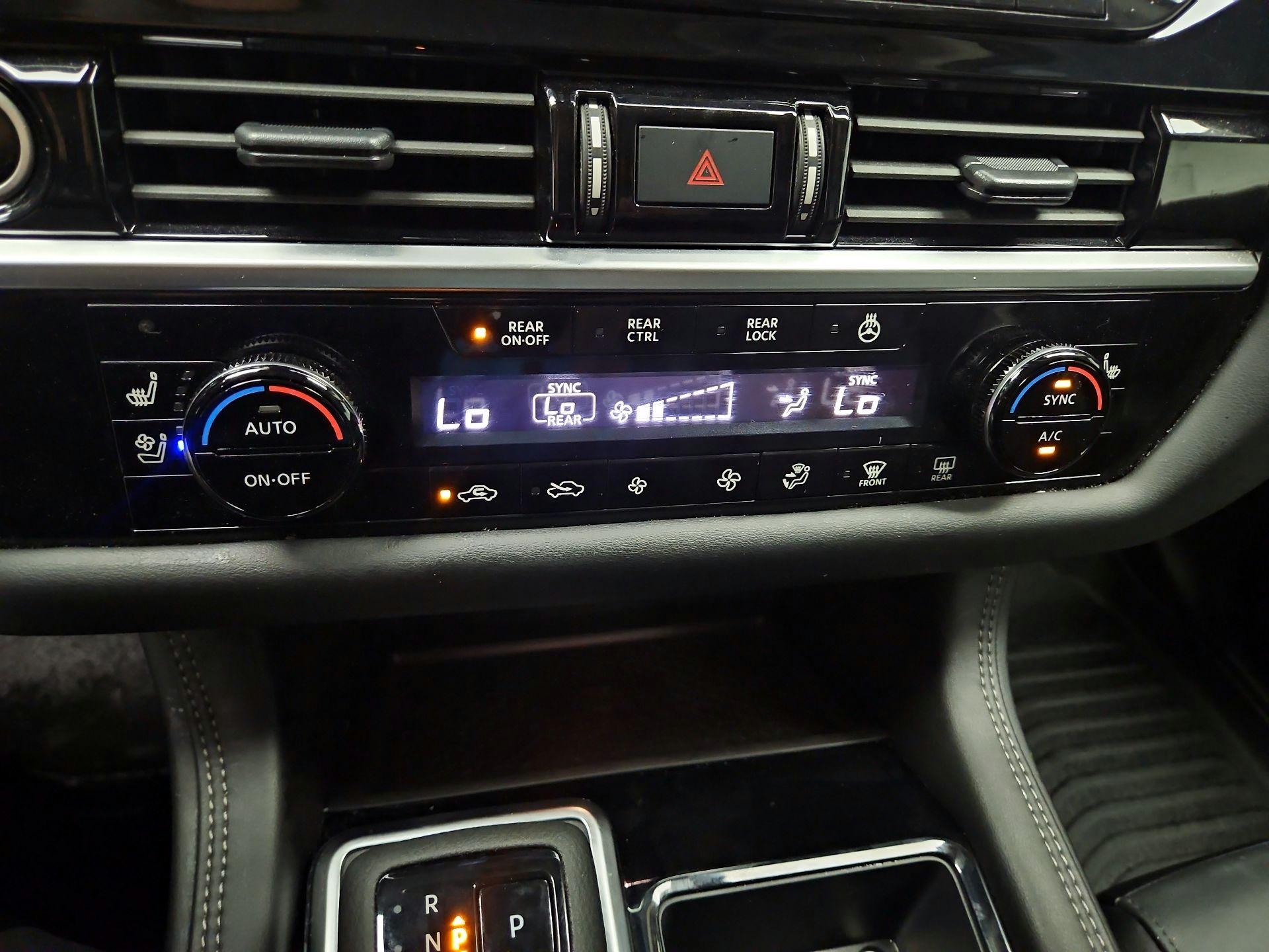 Thumbnail: 2024 Nissan Pathfinder - 17