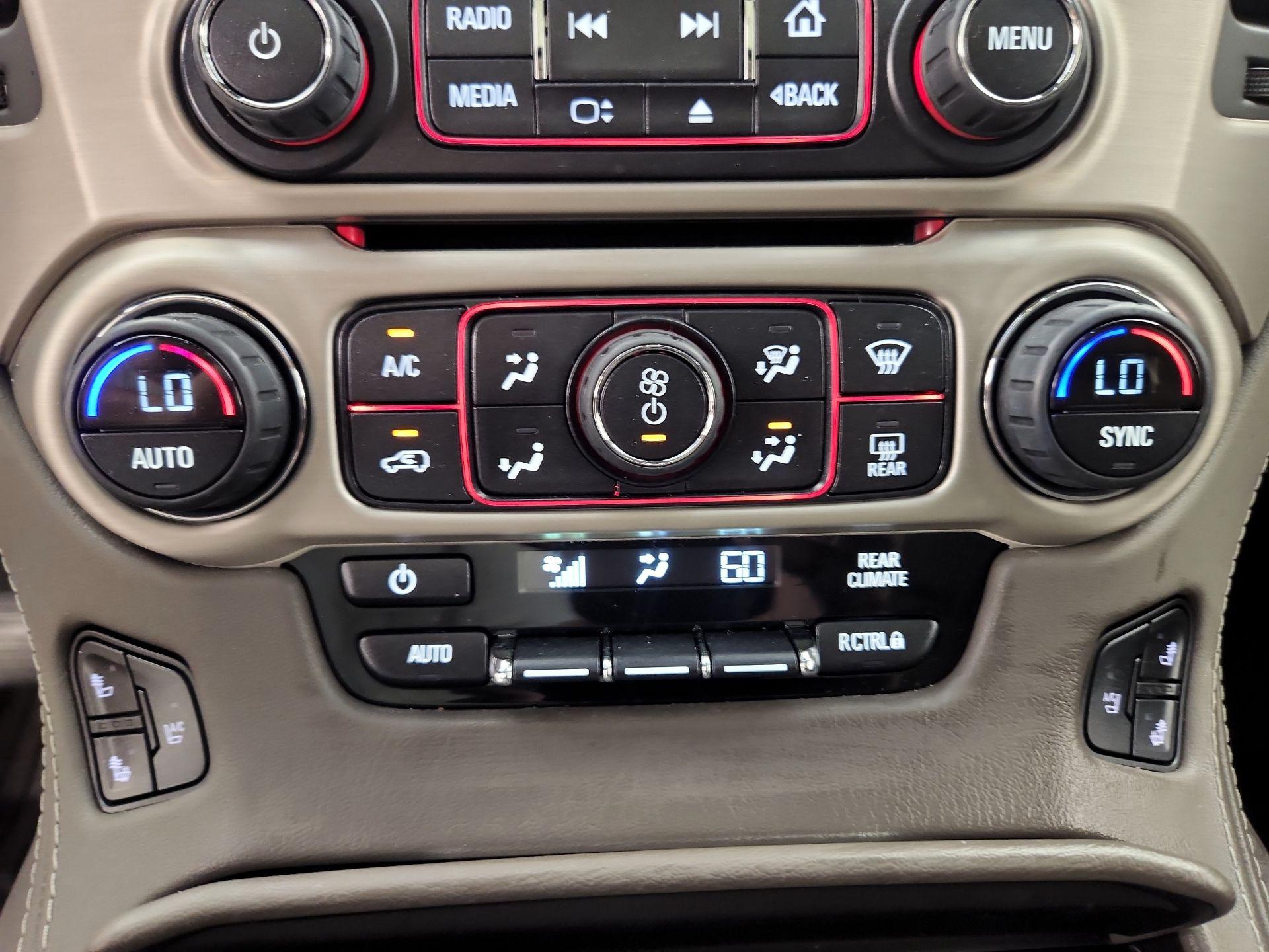 Thumbnail: 2015 GMC Yukon - 16