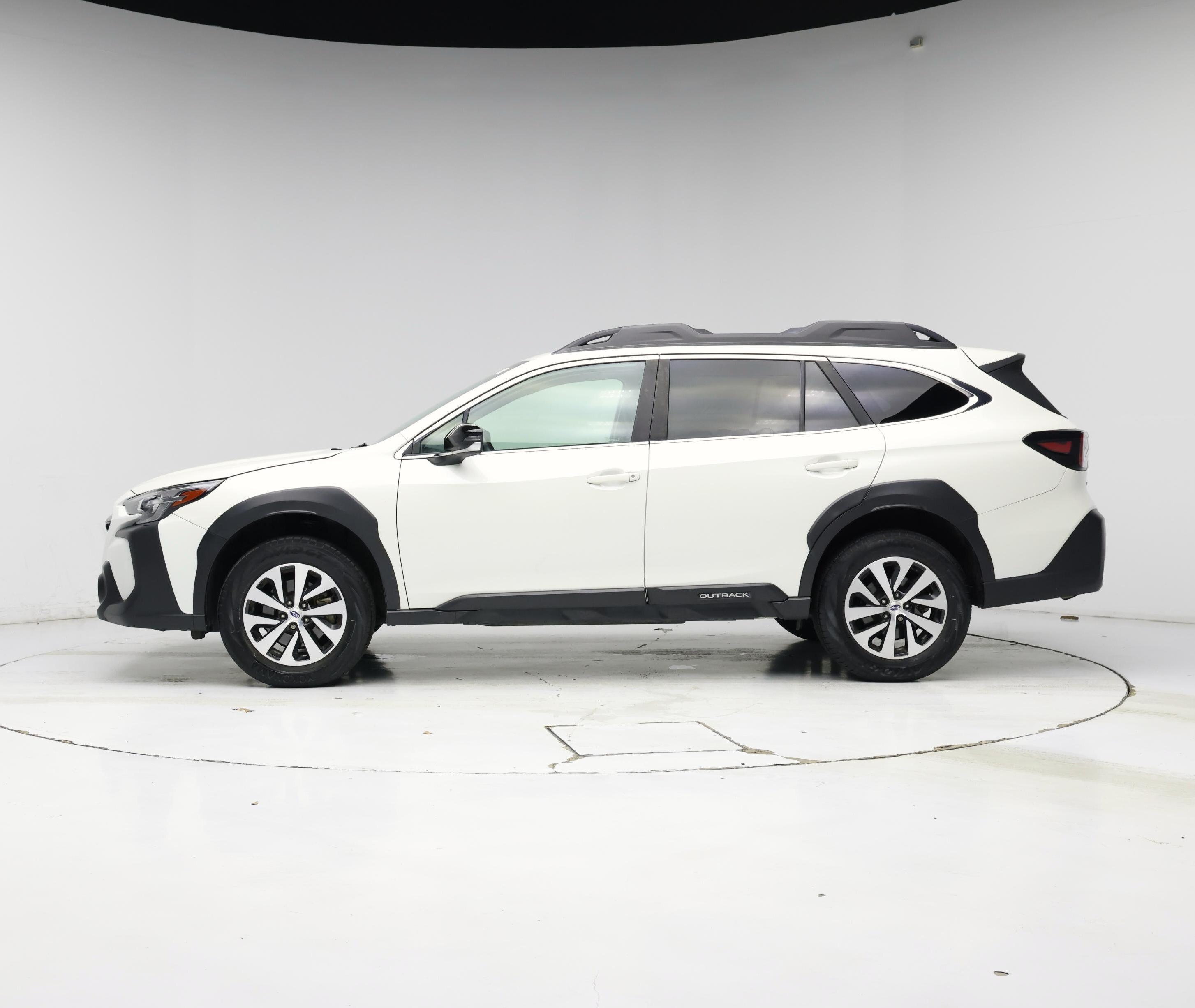 Thumbnail: 2023 Subaru Outback - 3