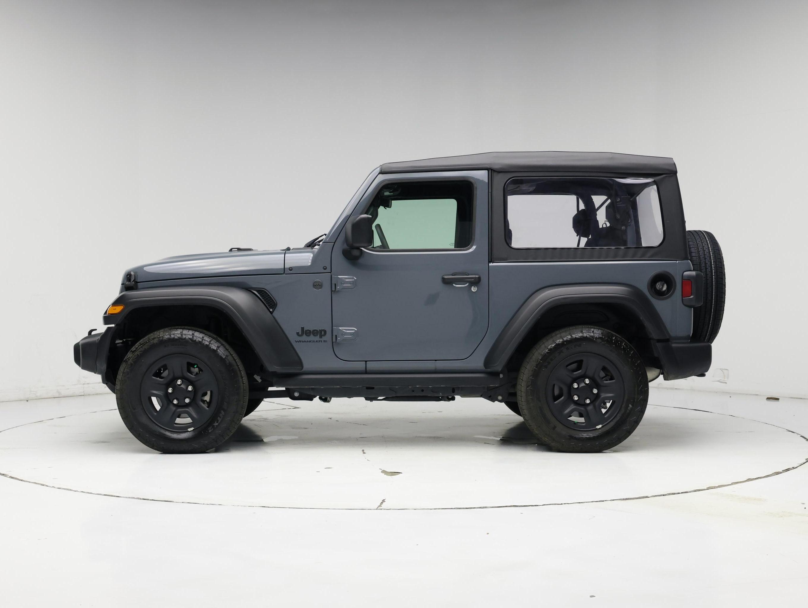 Thumbnail: 2025 Jeep Wrangler - 3