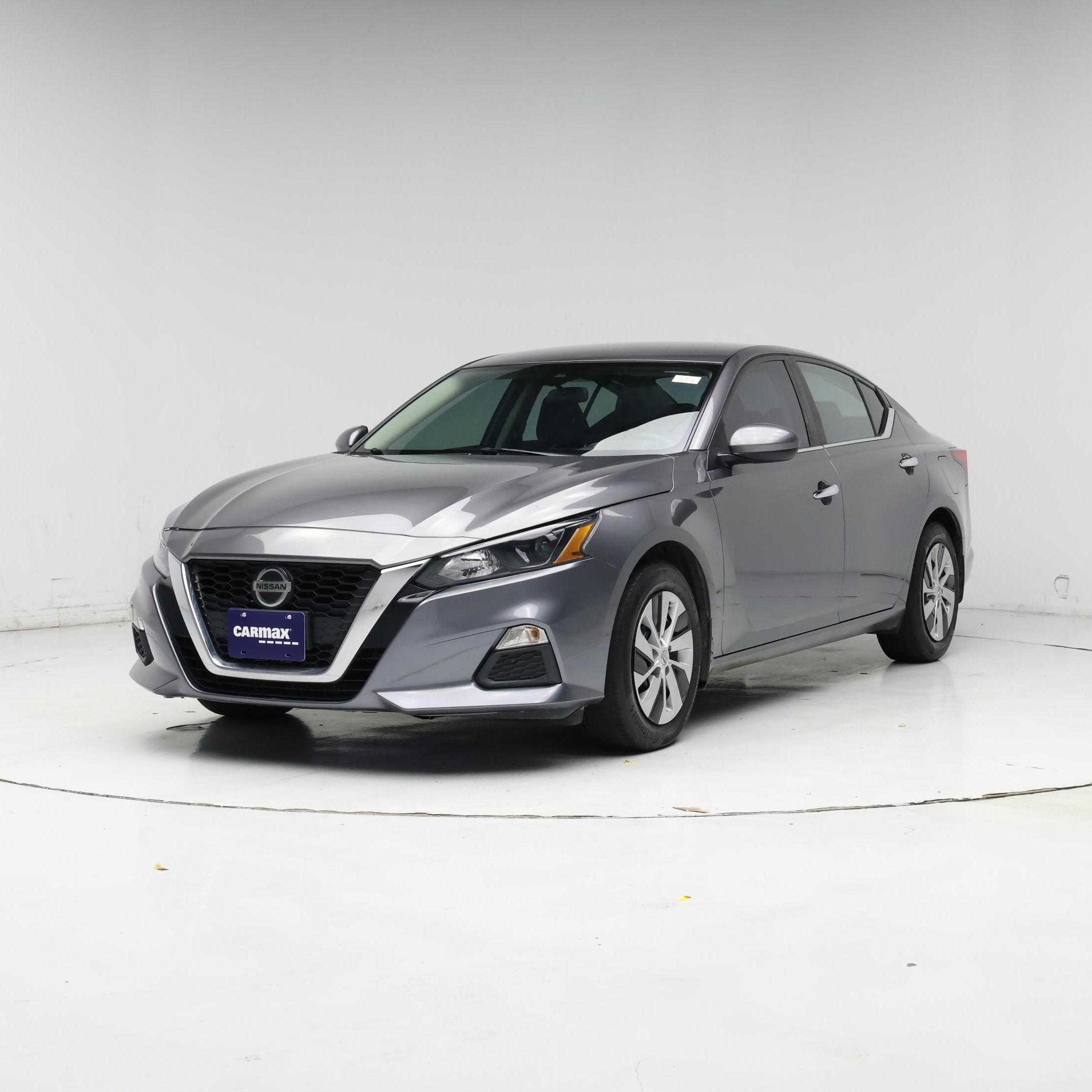 Thumbnail: 2022 Nissan Altima - 4