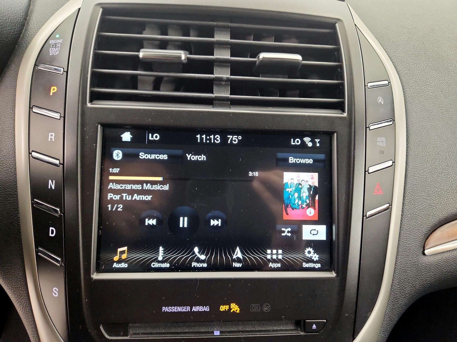 Thumbnail: 2019 Lincoln MKC - 15