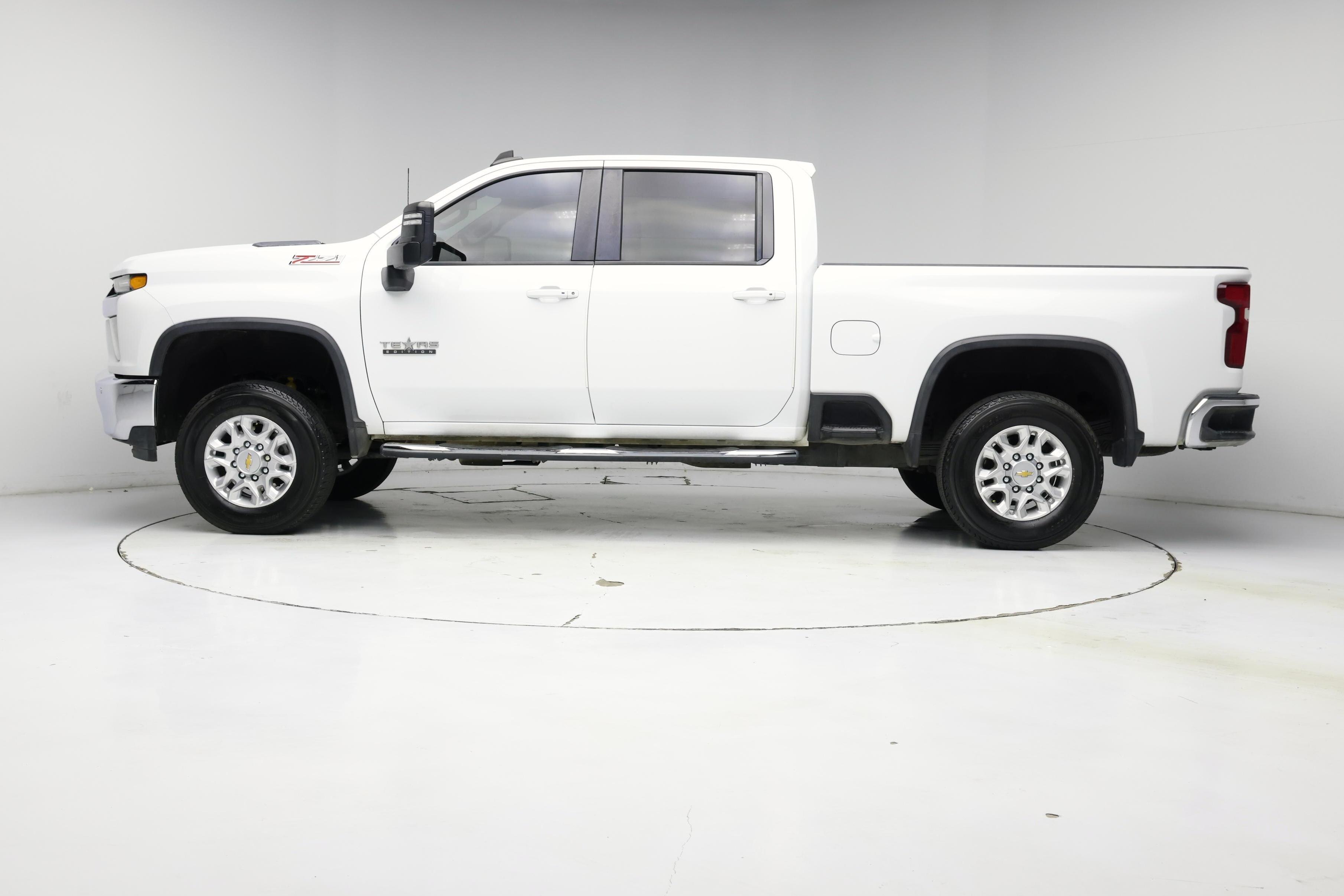 Thumbnail: 2020 Chevrolet Silverado 2500 - 3