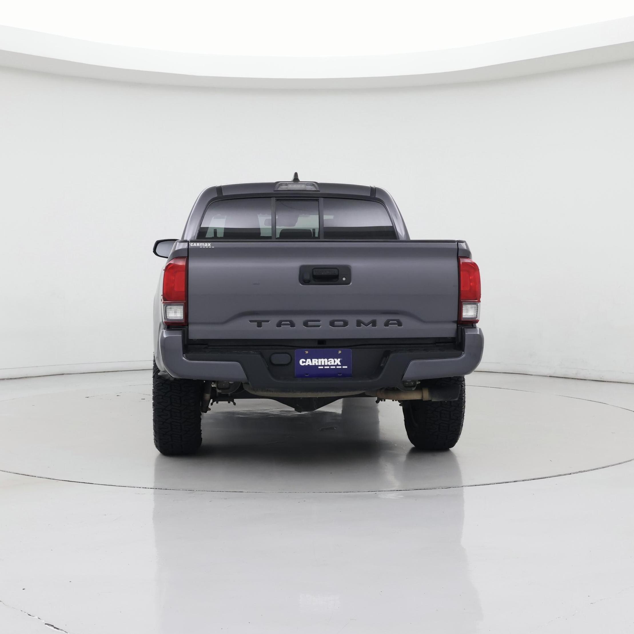 Thumbnail: 2021 Toyota Tacoma - 6