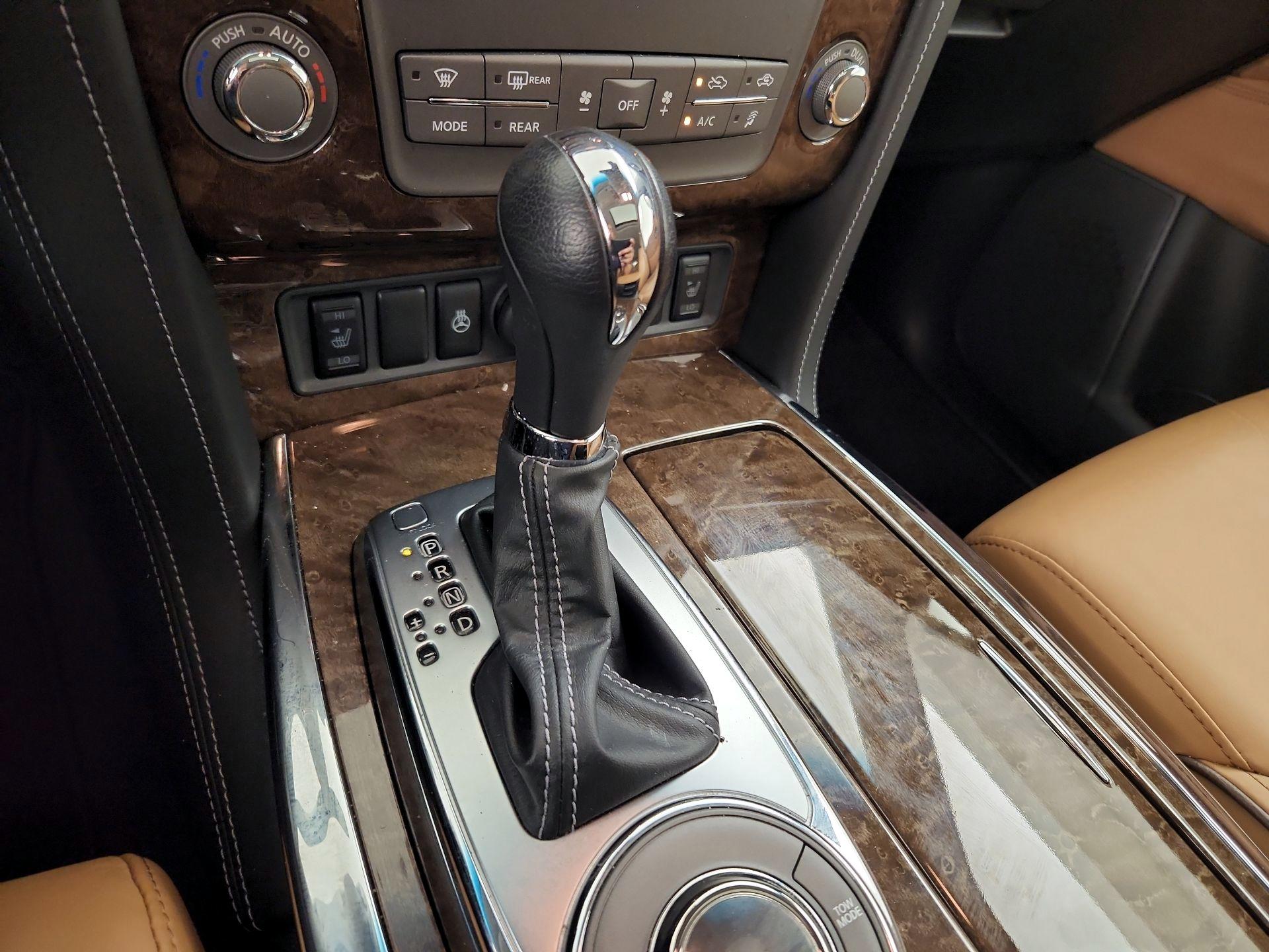 Thumbnail: 2017 INFINITI QX80 - 18