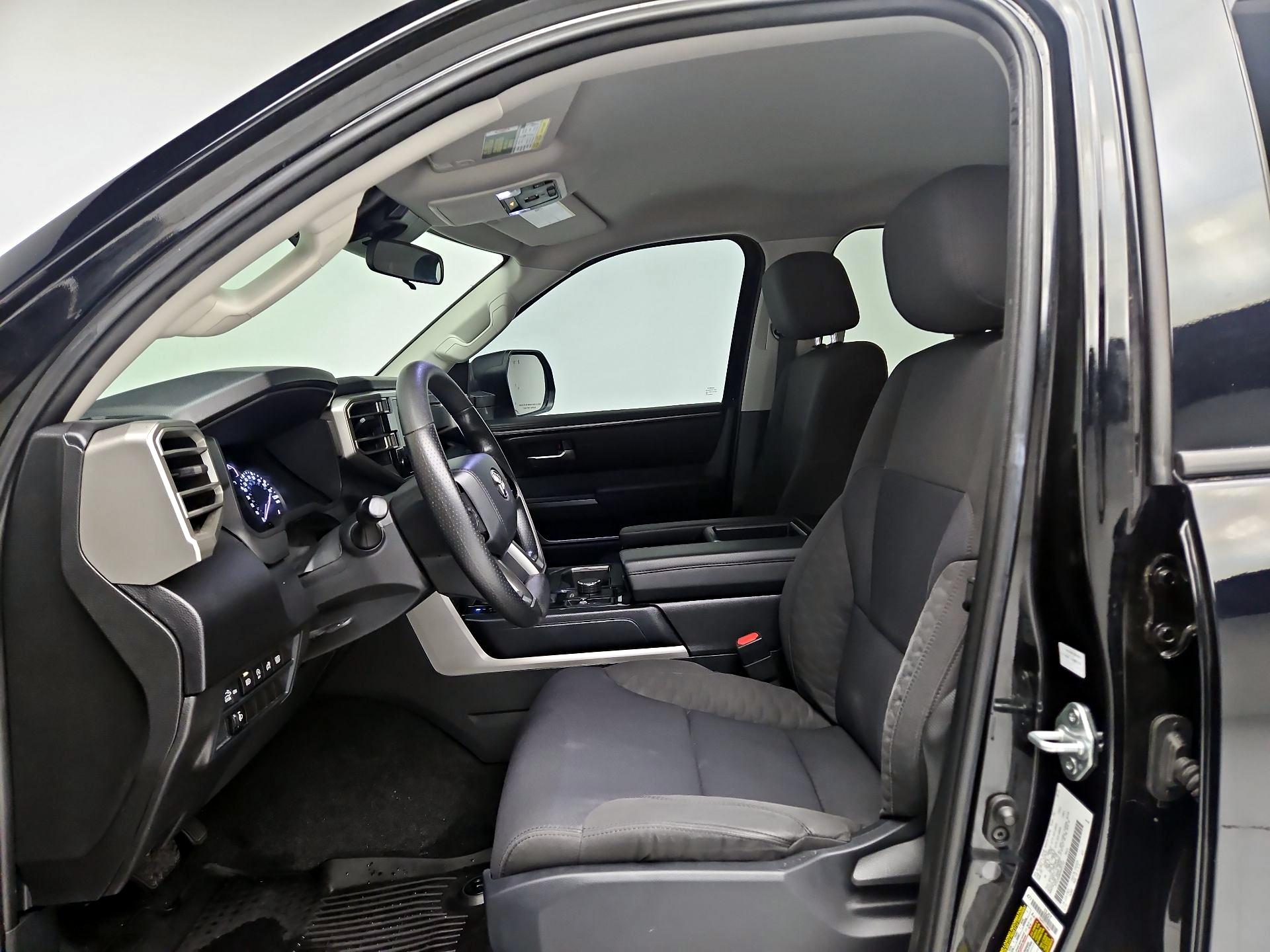 Thumbnail: 2022 Toyota Tundra - 11