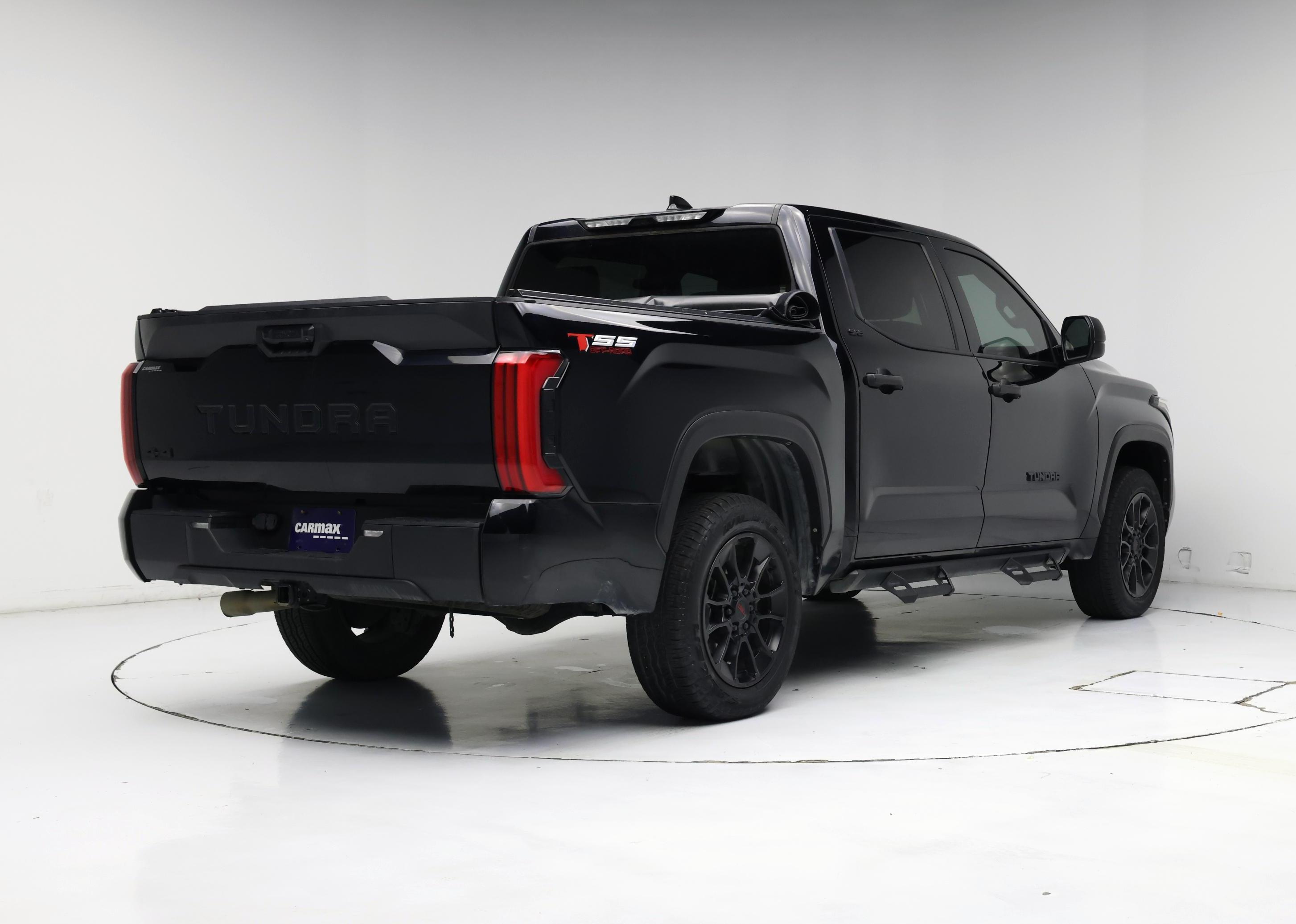 Thumbnail: 2022 Toyota Tundra - 8
