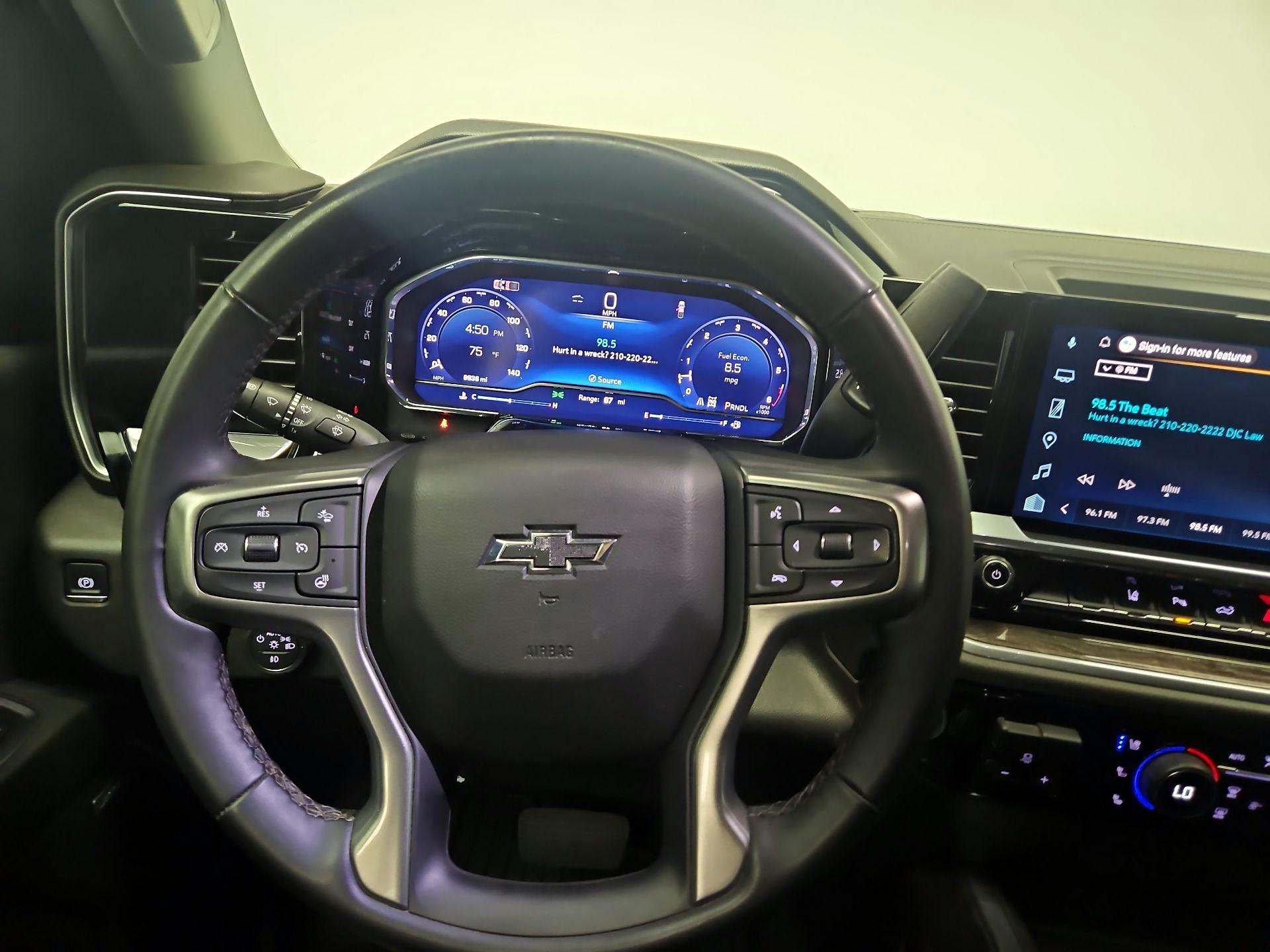 Thumbnail: 2025 Chevrolet Silverado 2500 - 10