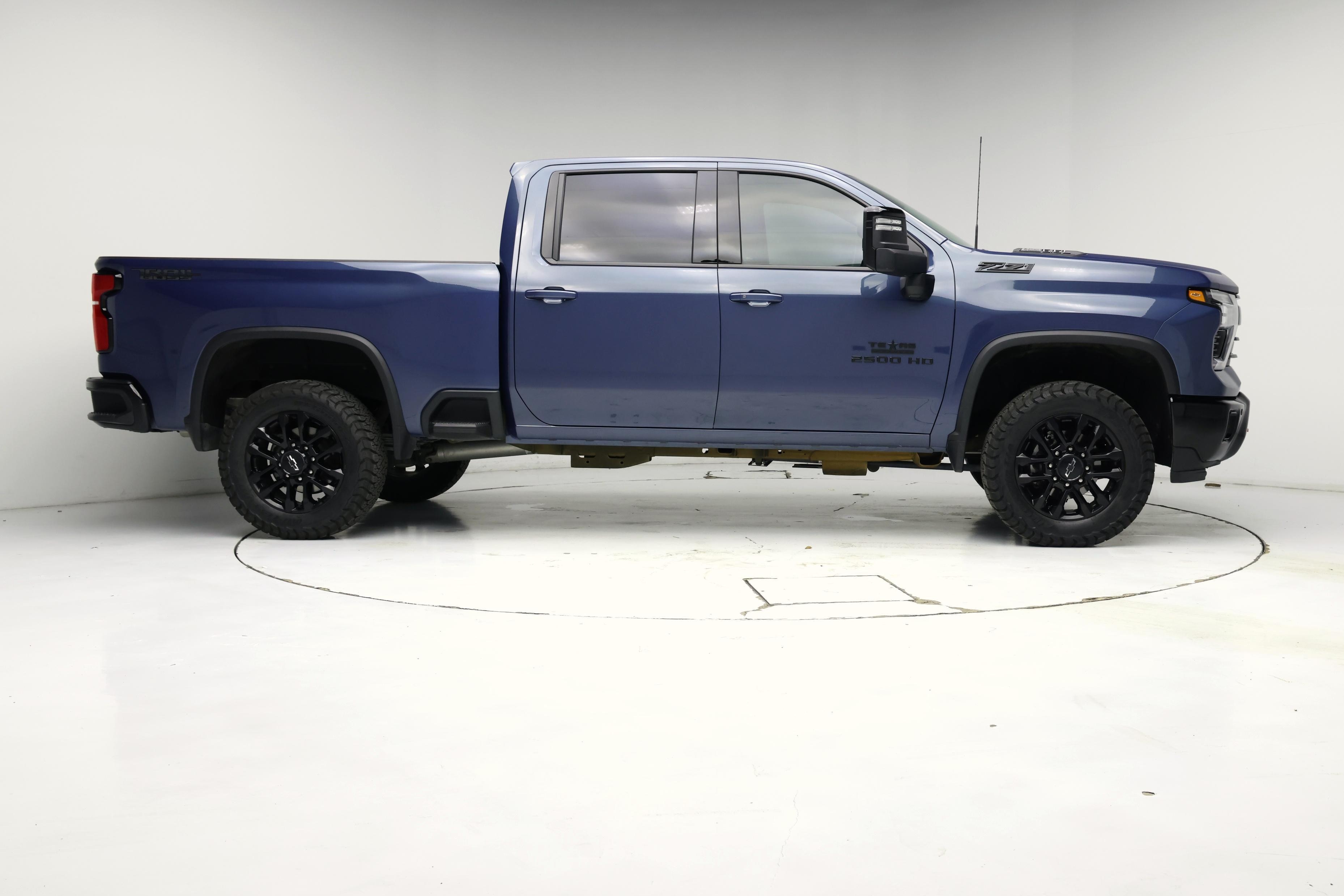 Thumbnail: 2025 Chevrolet Silverado 2500 - 7