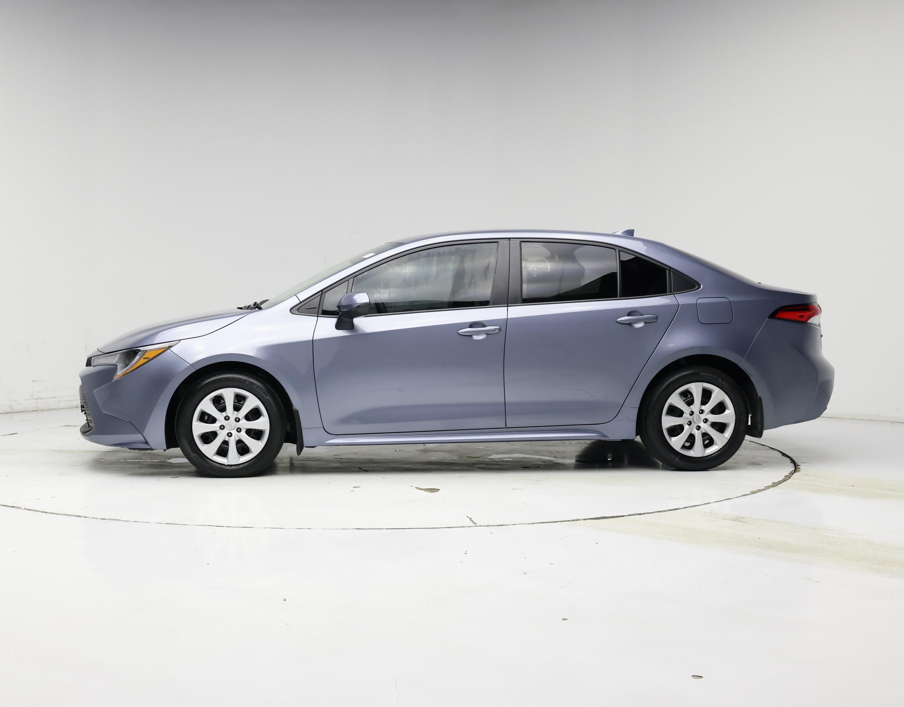 Thumbnail: 2024 Toyota Corolla - 3