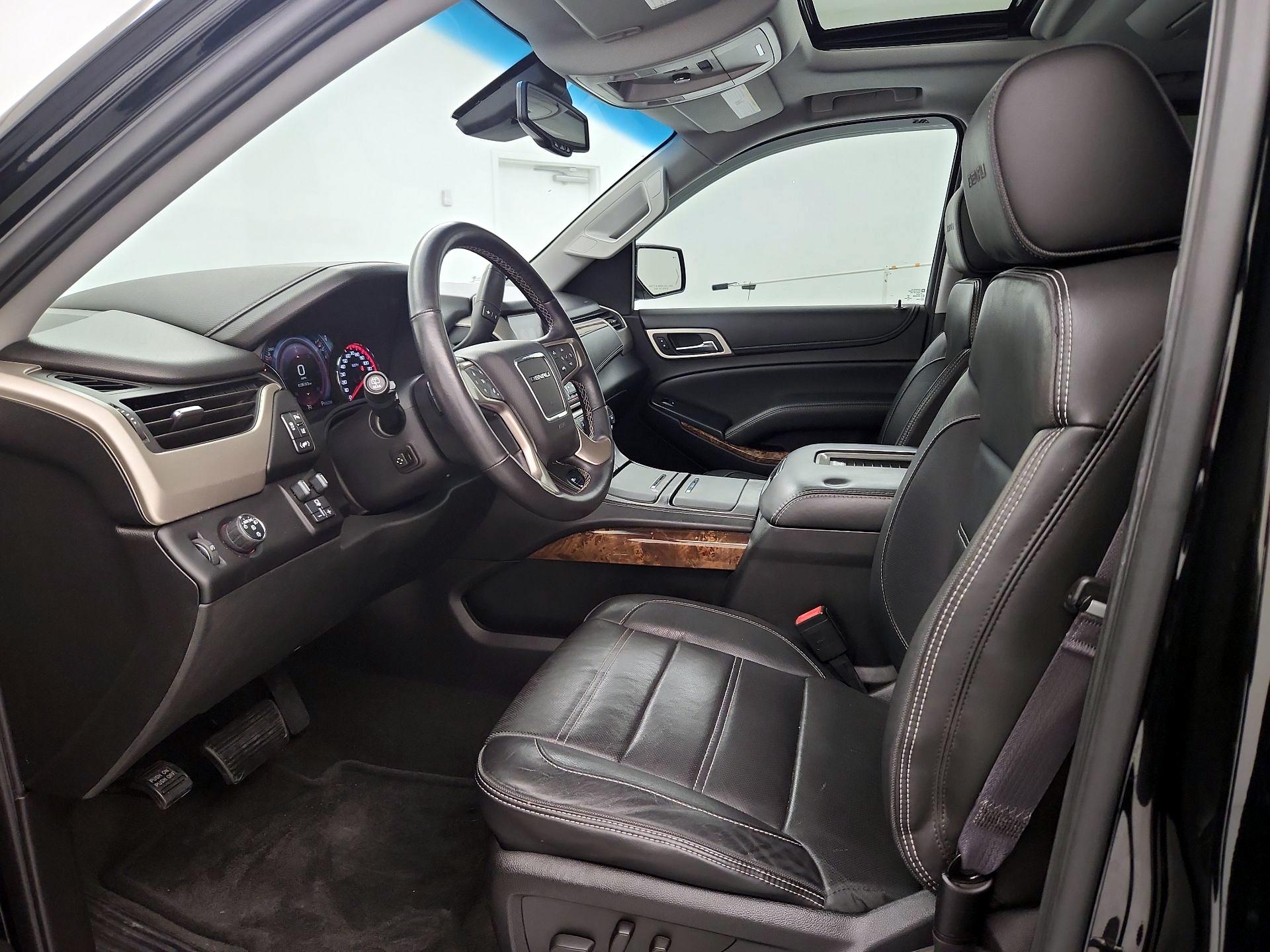 Thumbnail: 2015 GMC Yukon - 11
