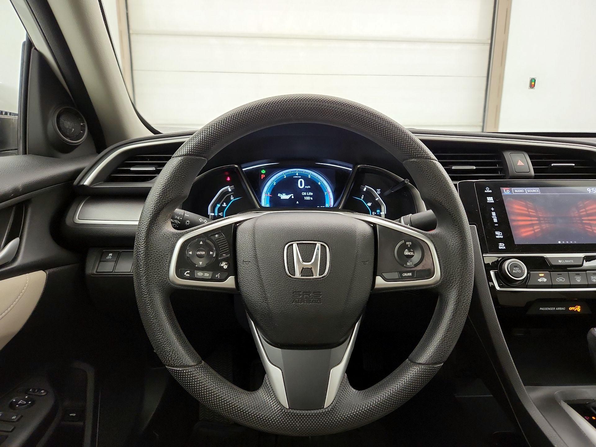 Thumbnail: 2018 Honda Civic - 10