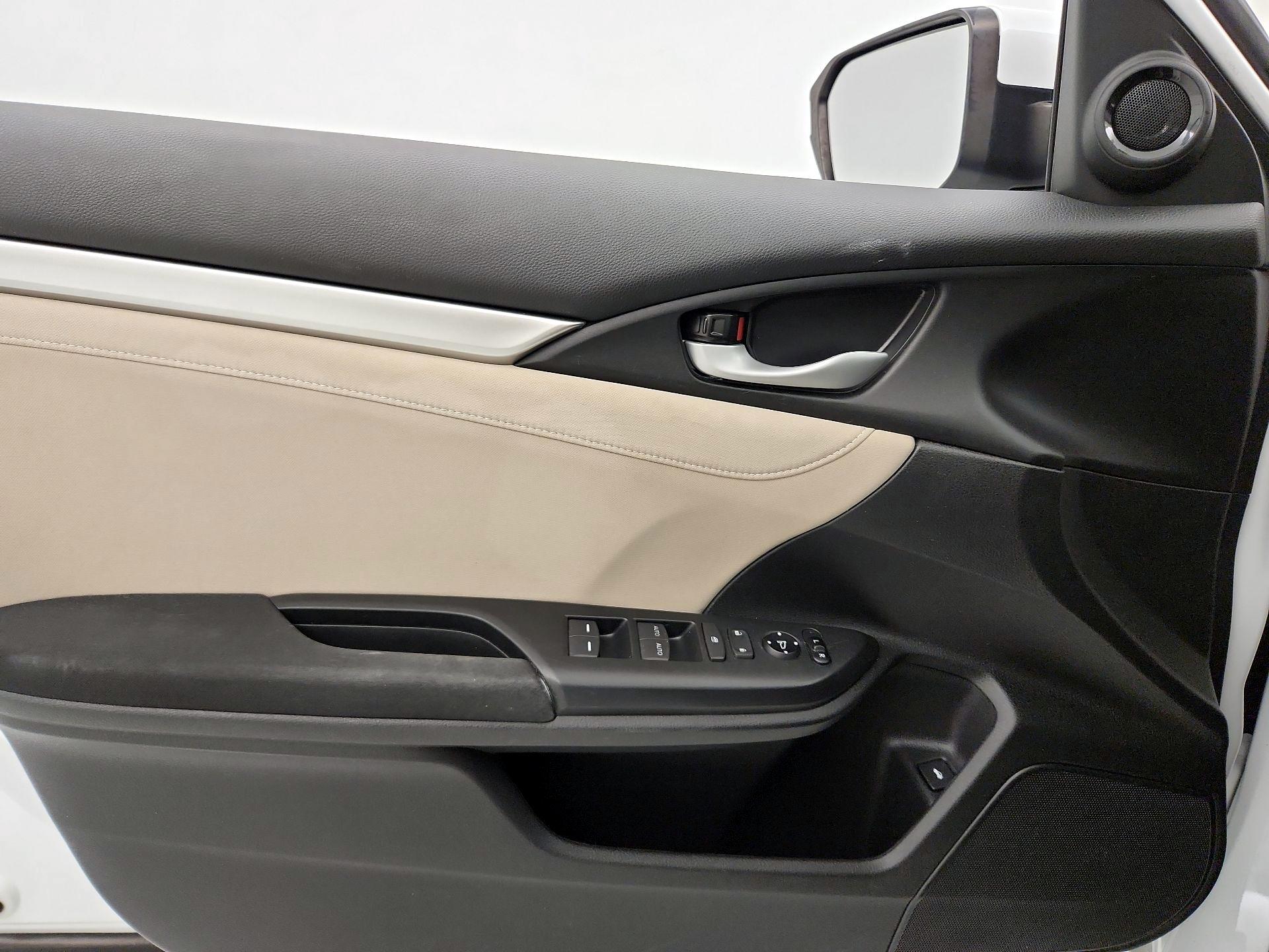 Thumbnail: 2018 Honda Civic - 12