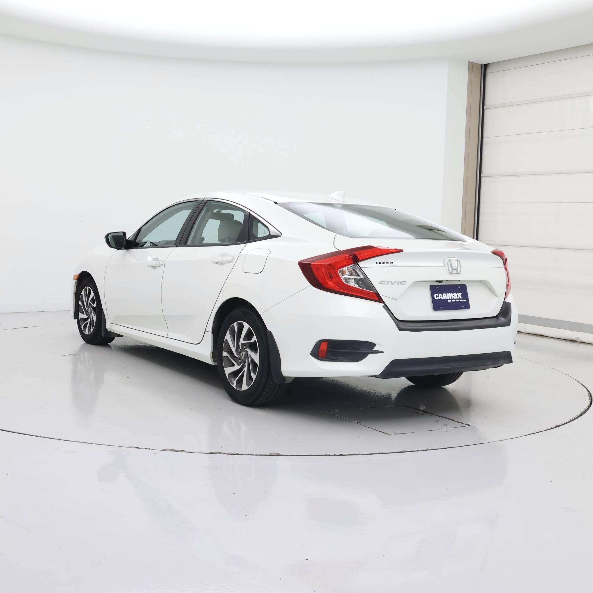 Thumbnail: 2018 Honda Civic - 2