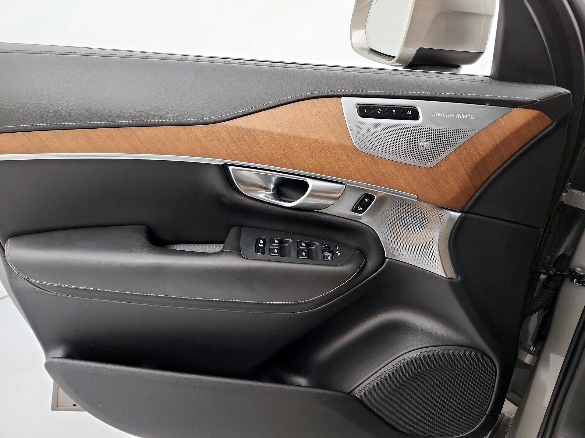 Thumbnail: 2020 Volvo XC90 - 12