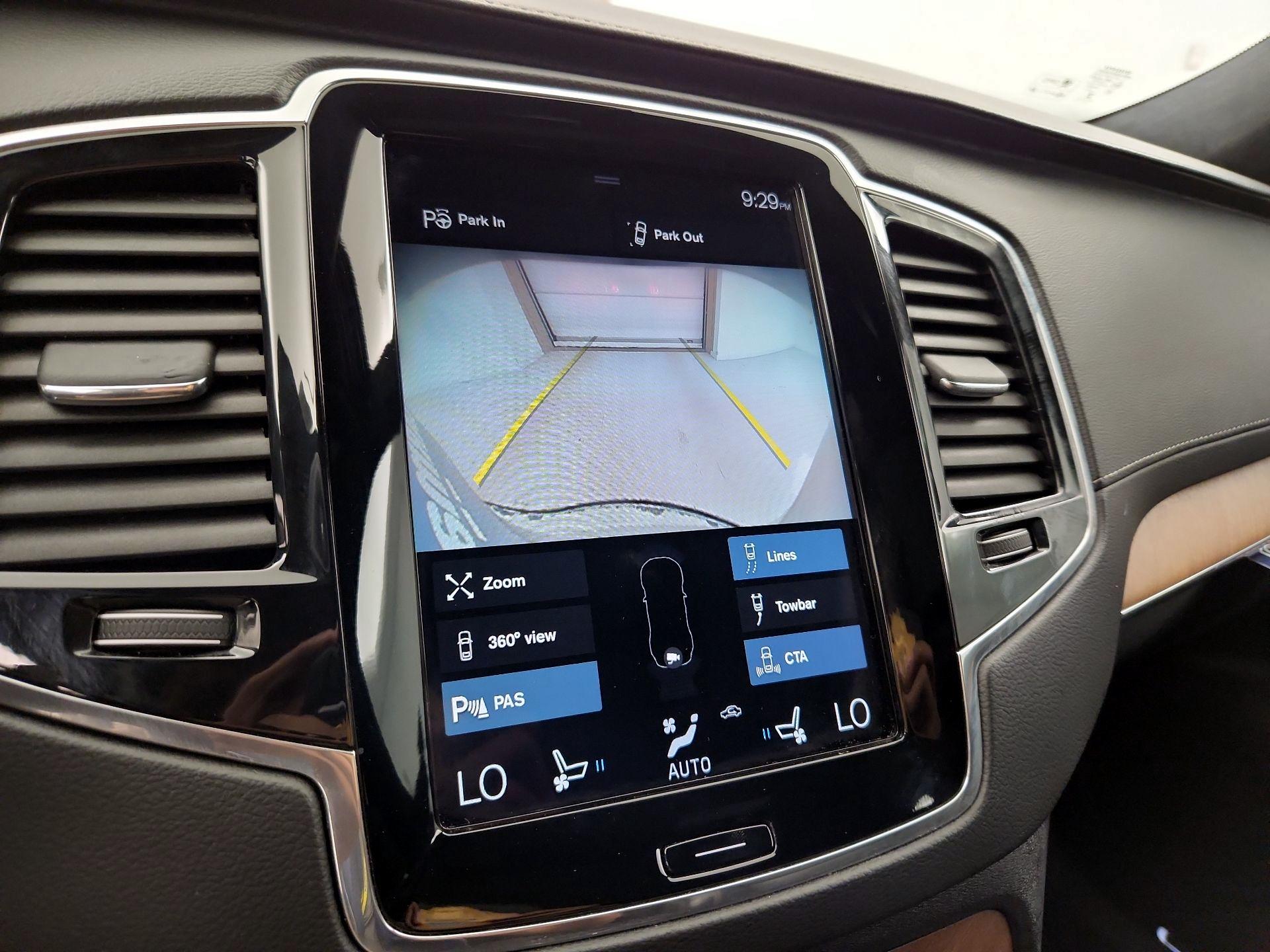 Thumbnail: 2020 Volvo XC90 - 15