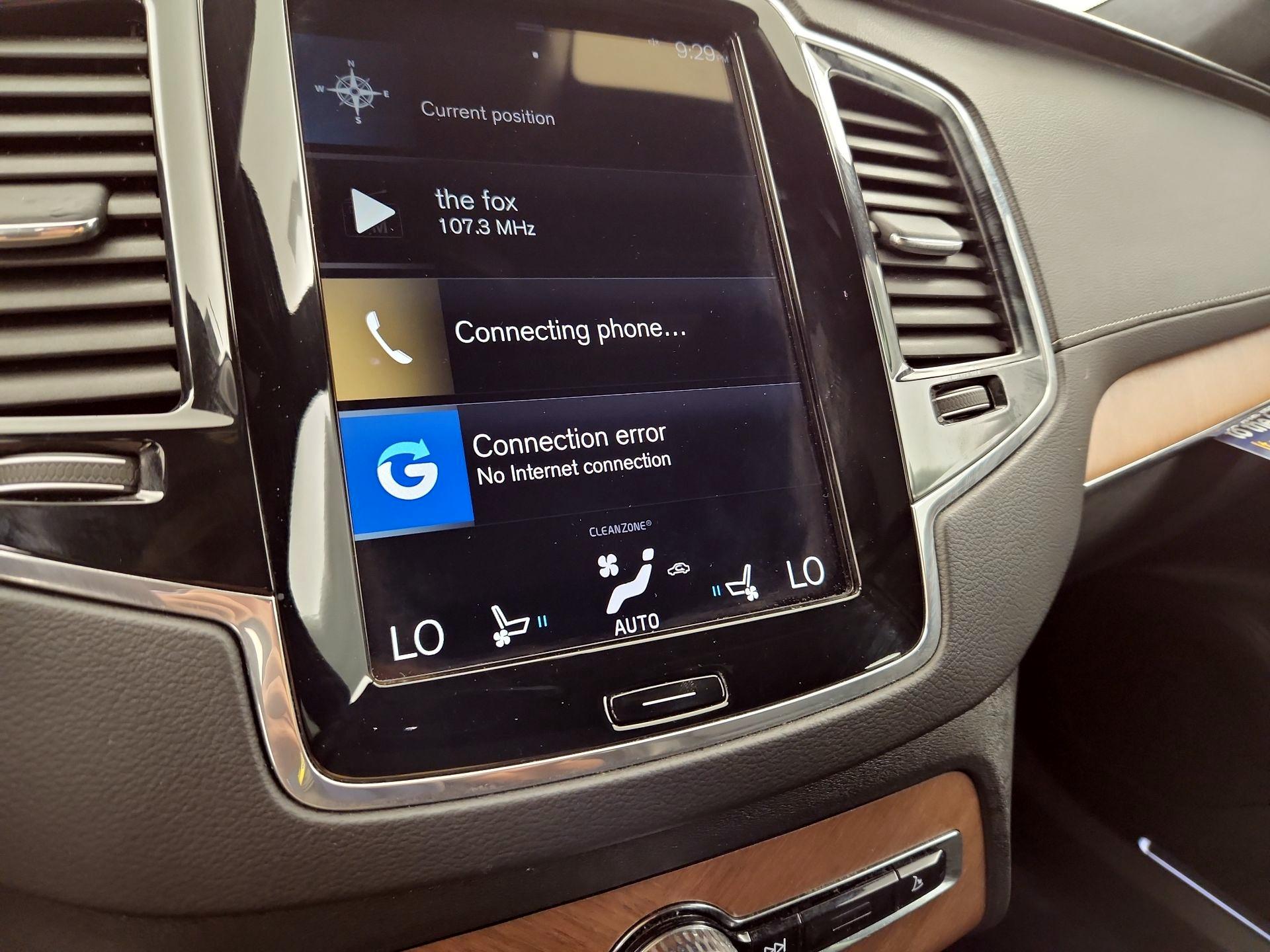 Thumbnail: 2020 Volvo XC90 - 17