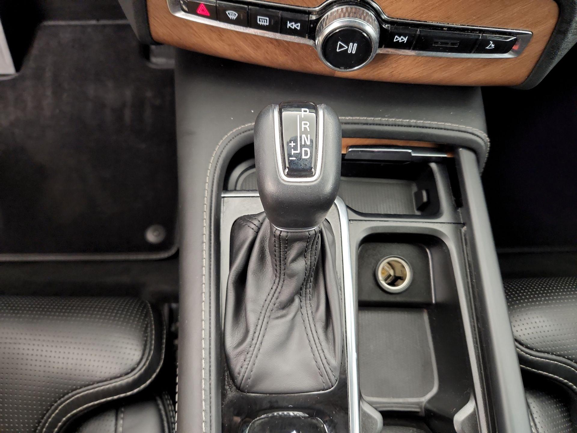 Thumbnail: 2020 Volvo XC90 - 18