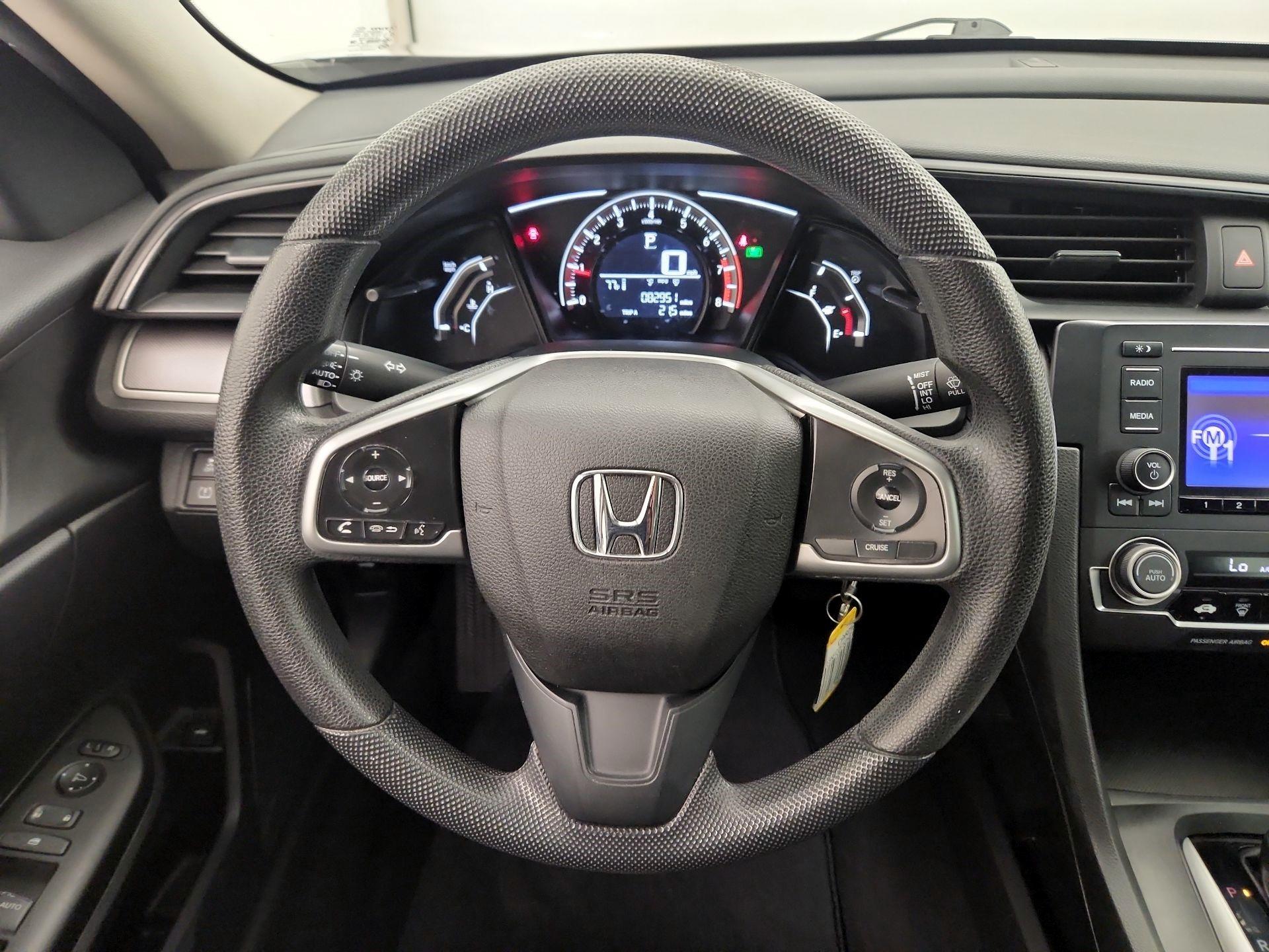 Thumbnail: 2017 Honda Civic - 10