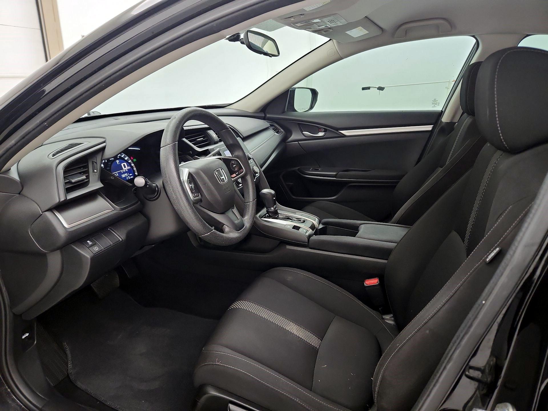 Thumbnail: 2017 Honda Civic - 11