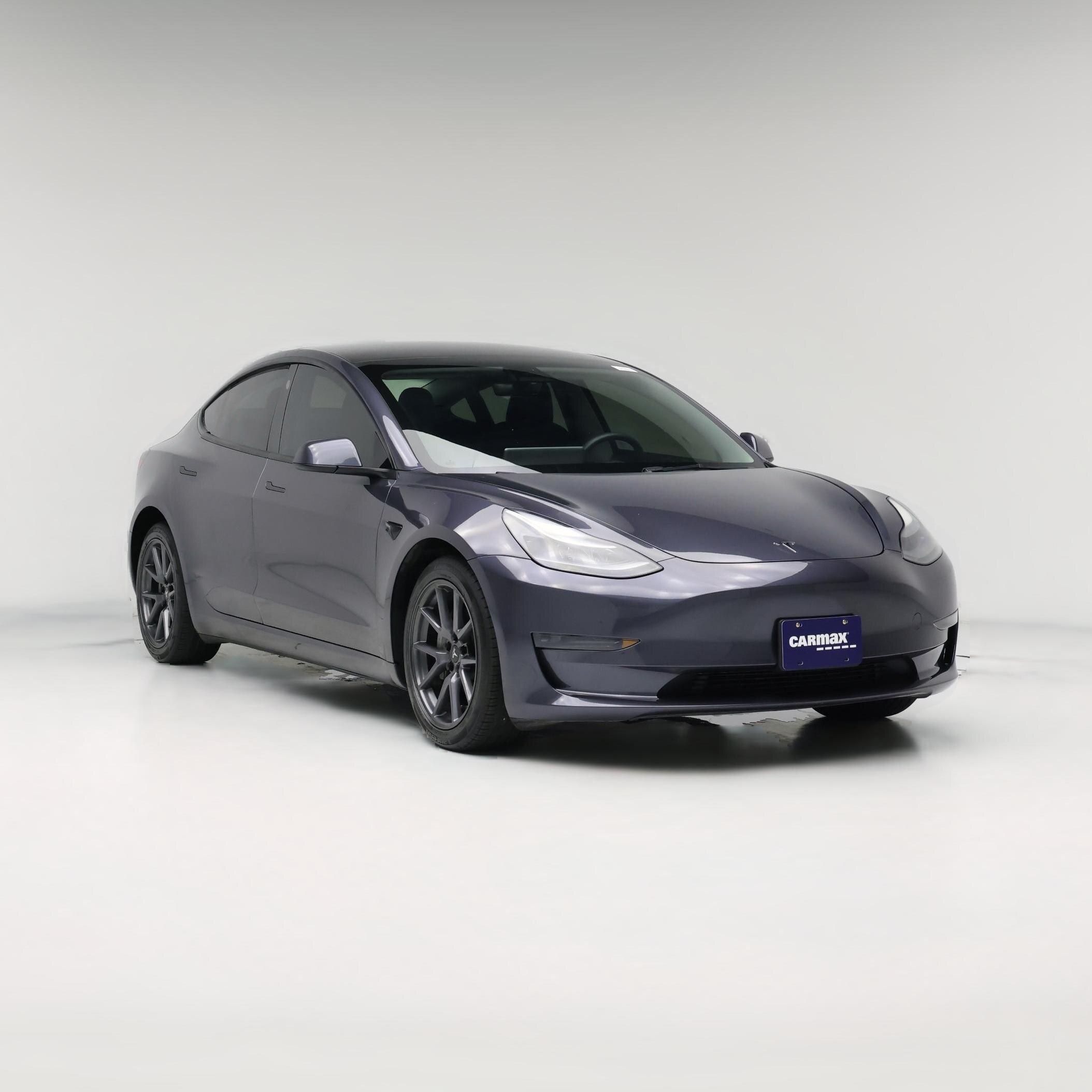 Thumbnail: 2023 Tesla Model 3 - 1