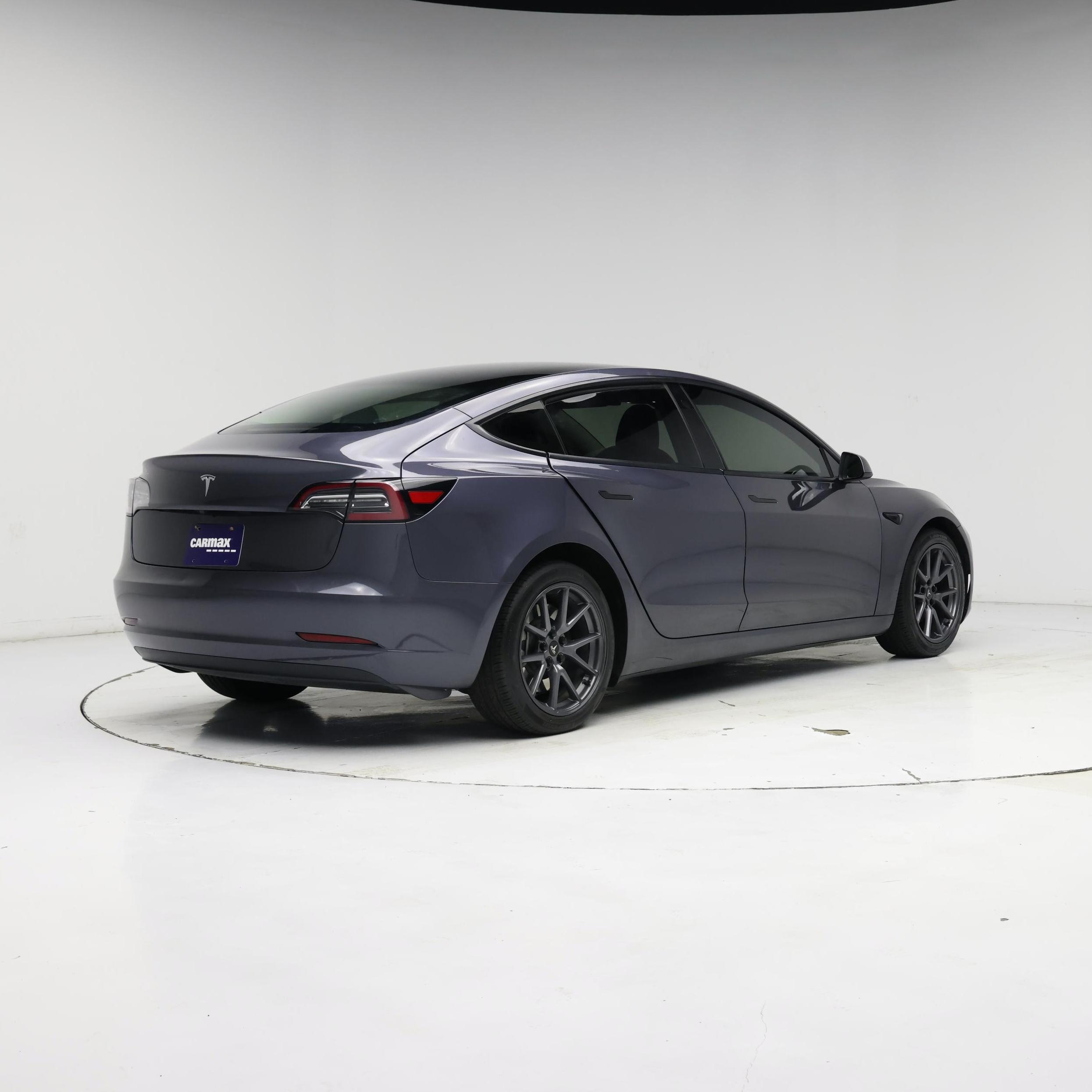 Thumbnail: 2023 Tesla Model 3 - 8