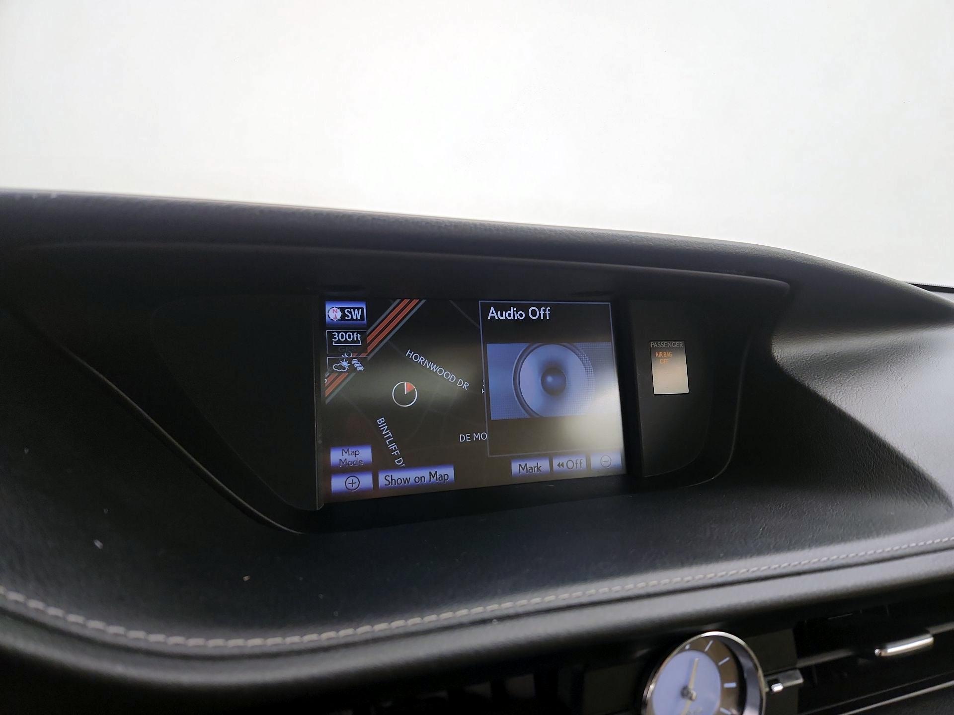 Thumbnail: 2014 Lexus ES - 15