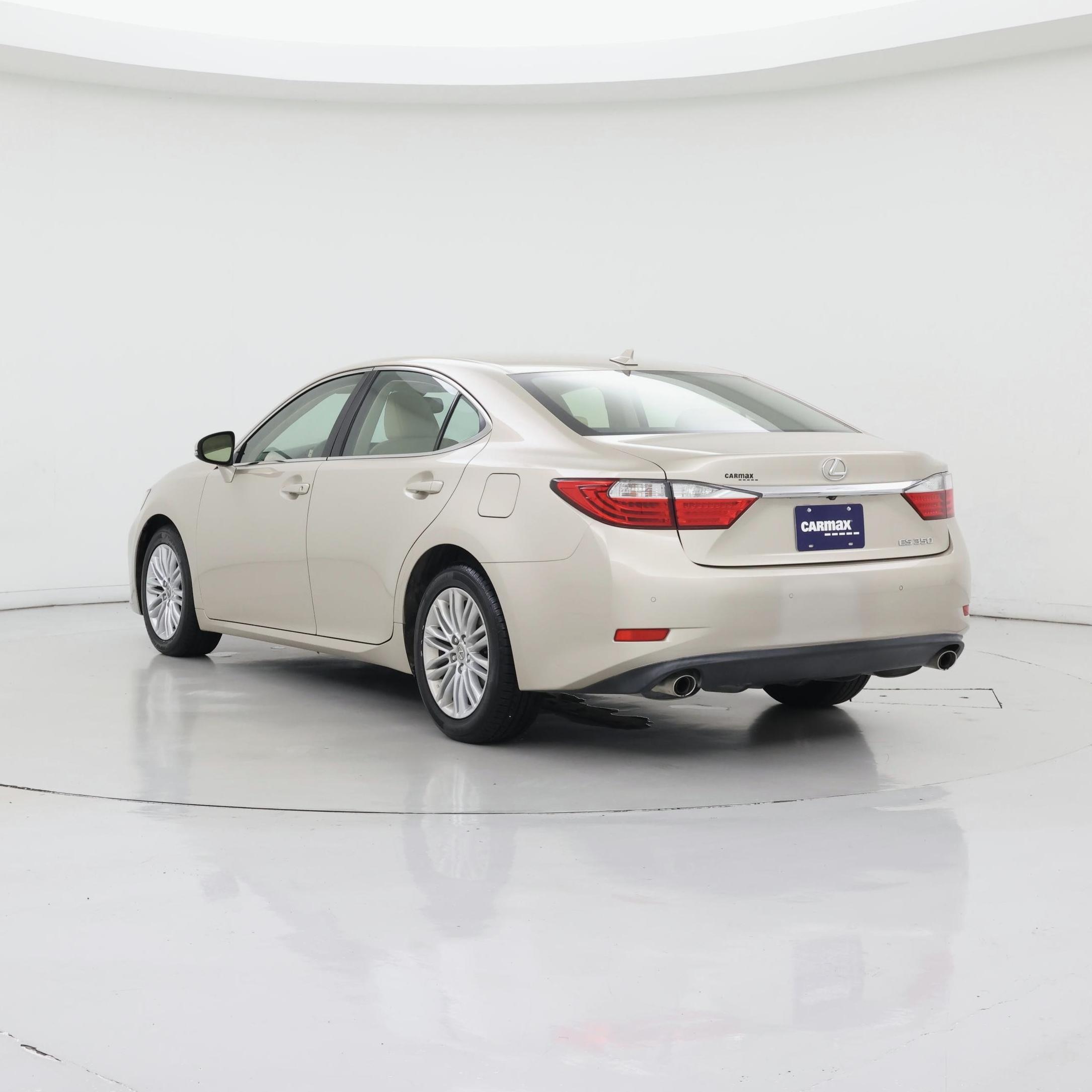 Thumbnail: 2014 Lexus ES - 2