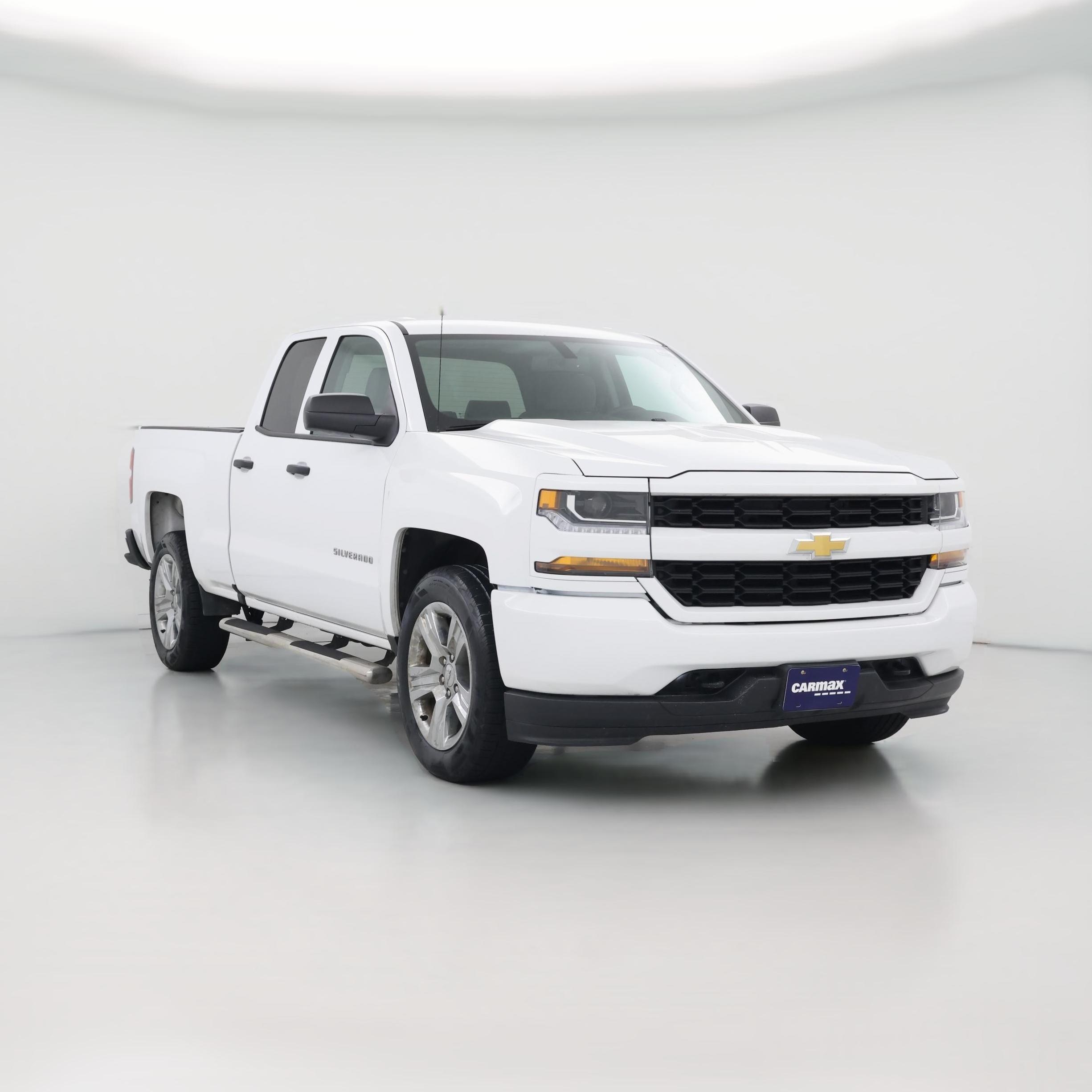 Thumbnail: 2017 Chevrolet Silverado 1500 - 1