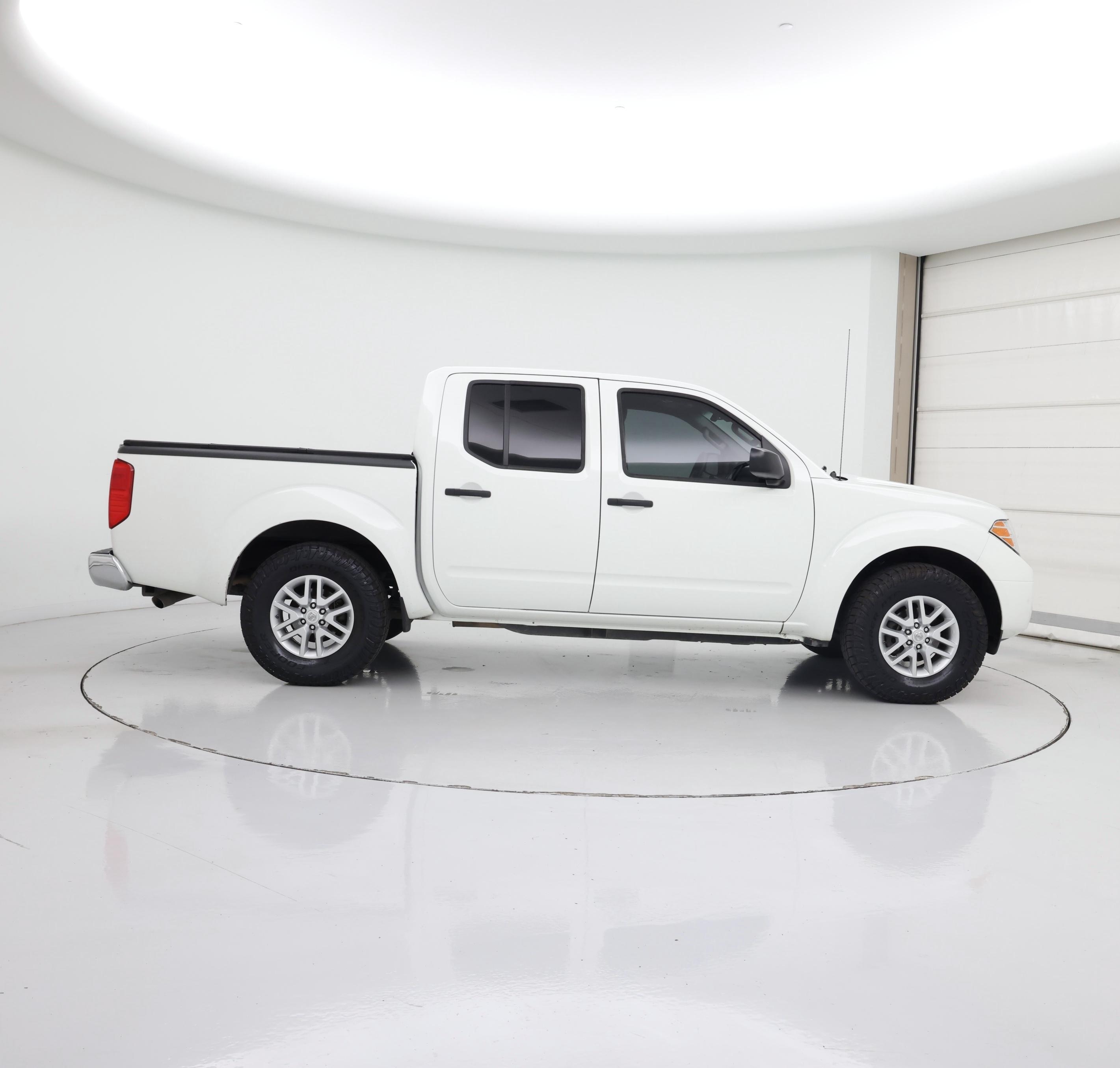 Thumbnail: 2015 Nissan Frontier - 7