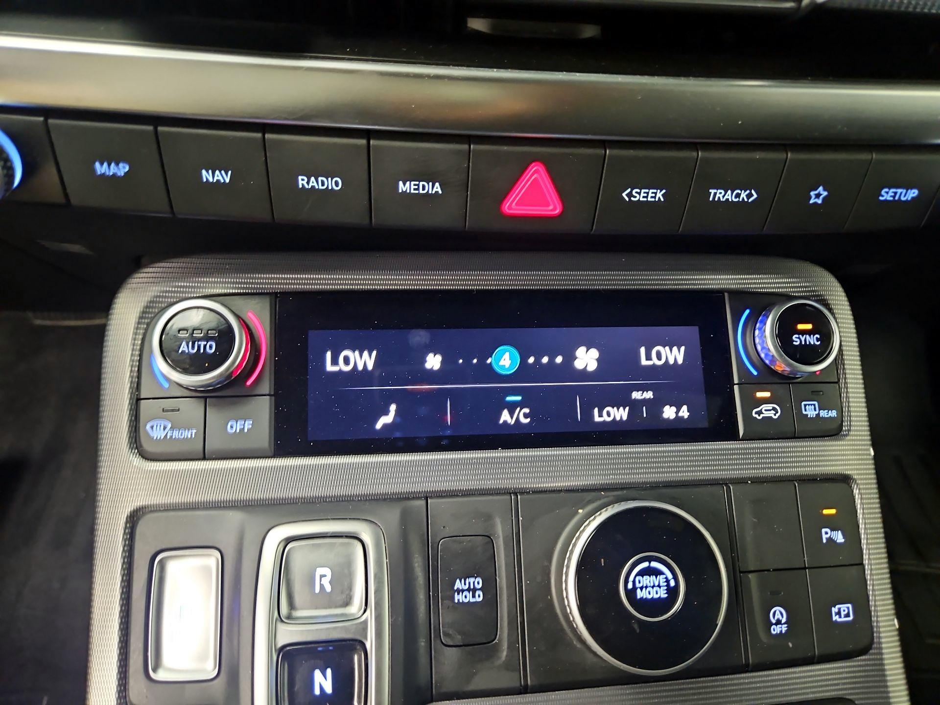 Thumbnail: 2023 Hyundai Palisade - 17