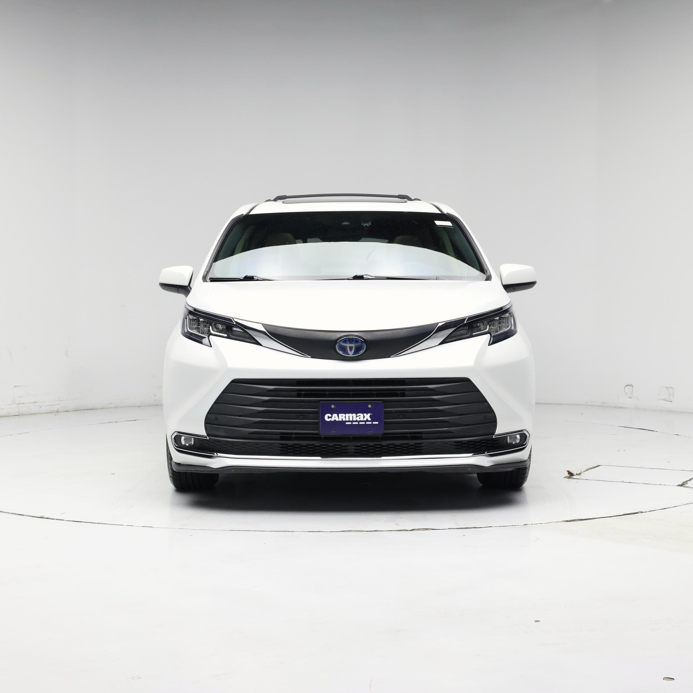 Thumbnail: 2022 Toyota Sienna - 5