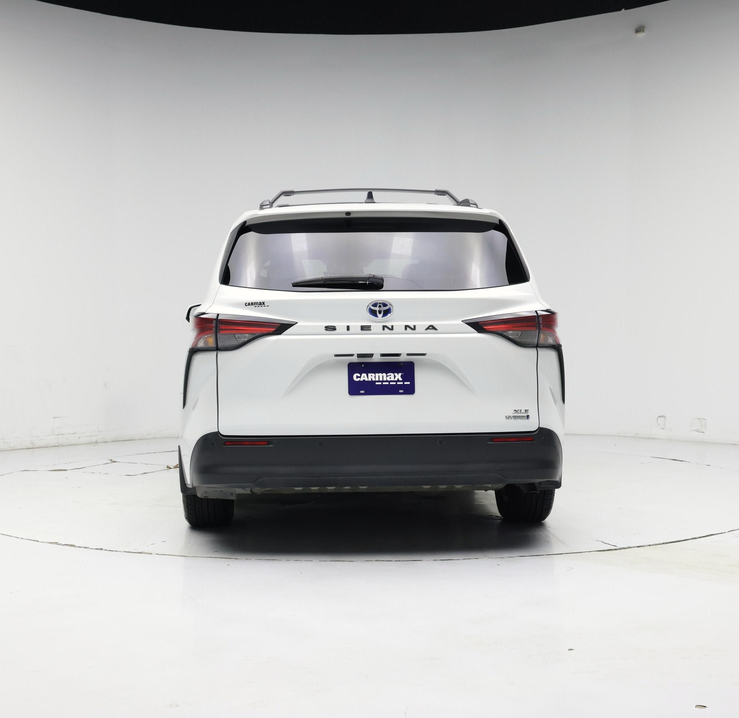 Thumbnail: 2022 Toyota Sienna - 6