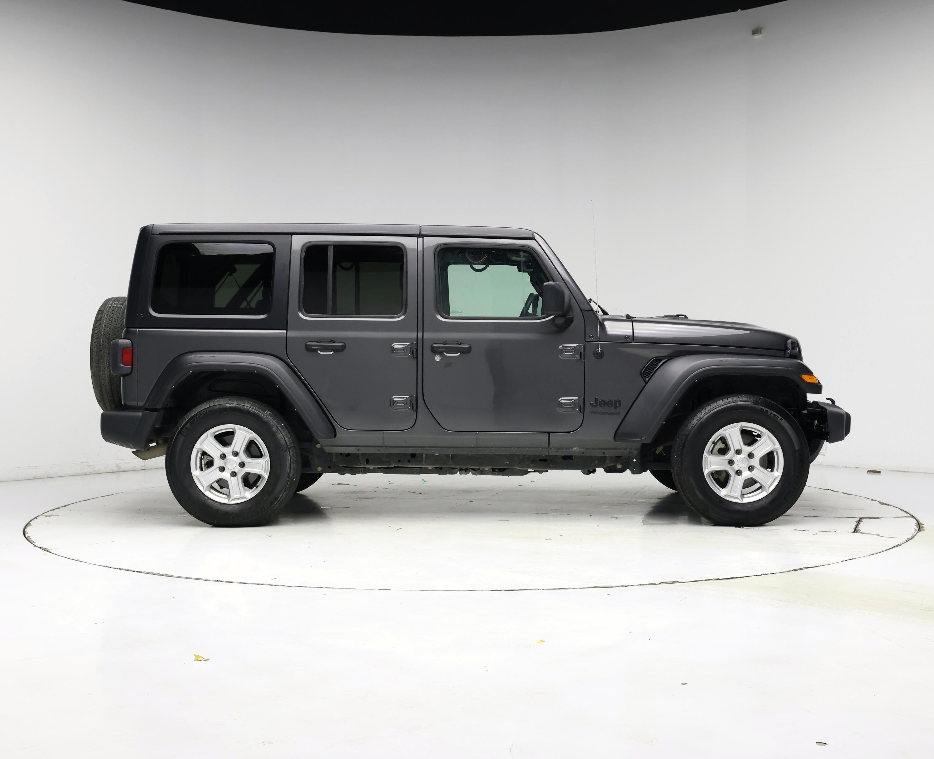Thumbnail: 2022 Jeep Wrangler - 7